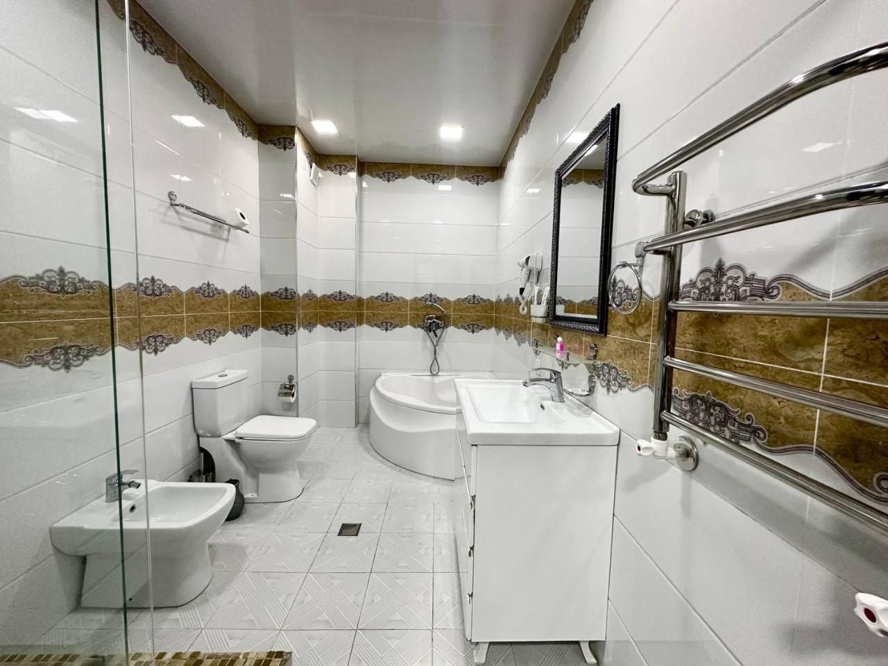 Classic Quadruple Room