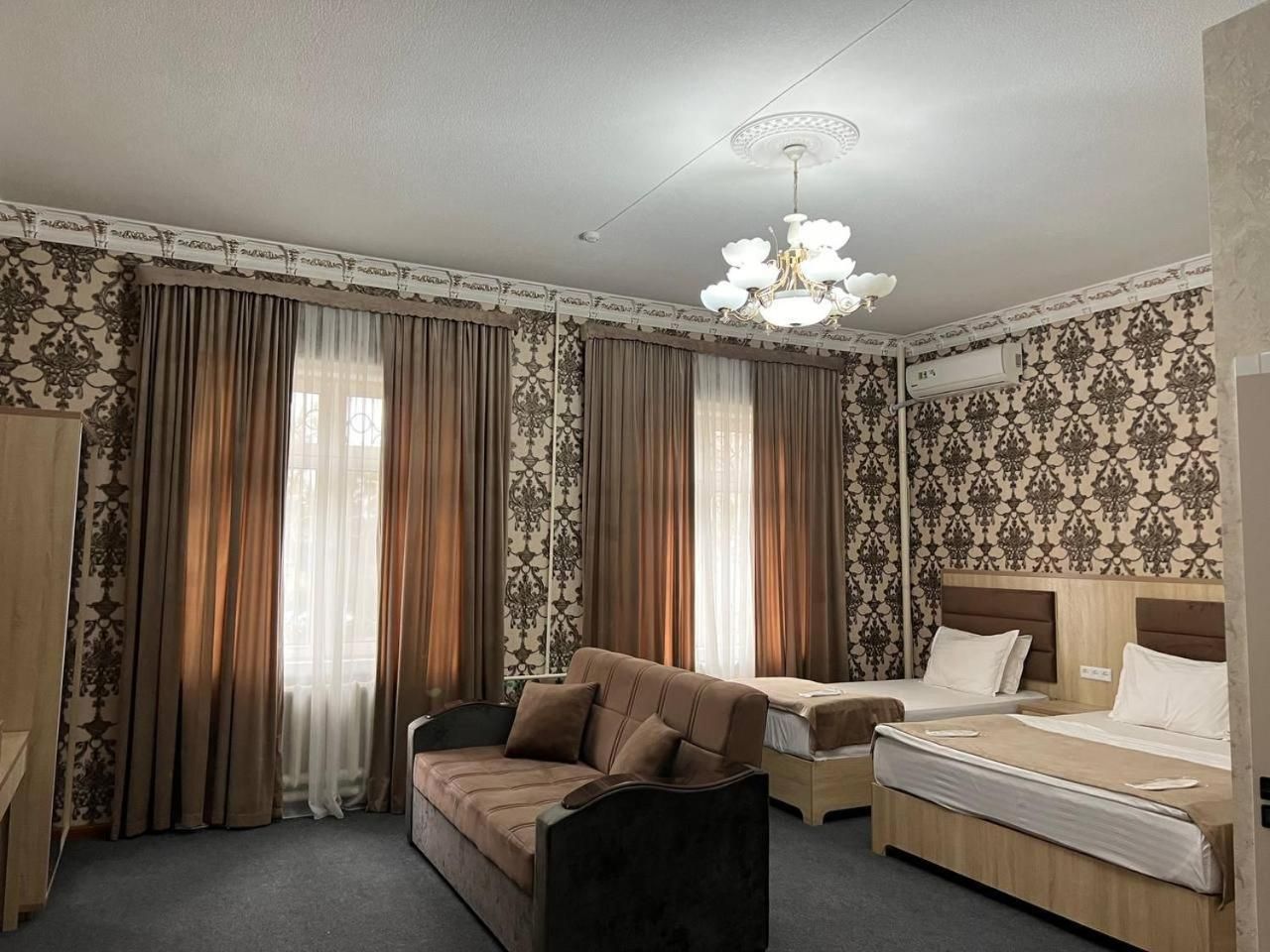 Shosh Palace Two-Bedroom Suite