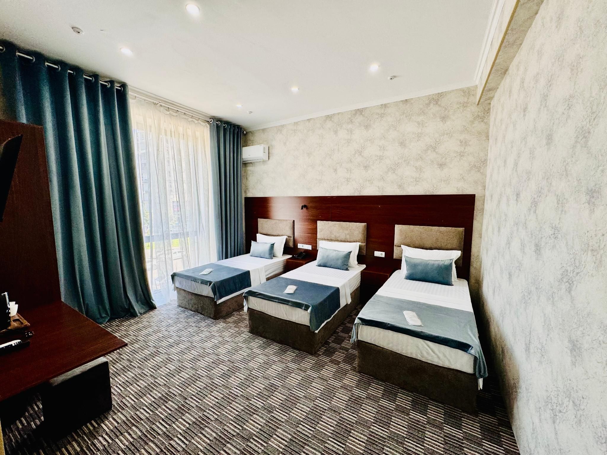 63d12ce816be823f4999d2f8e74279aa