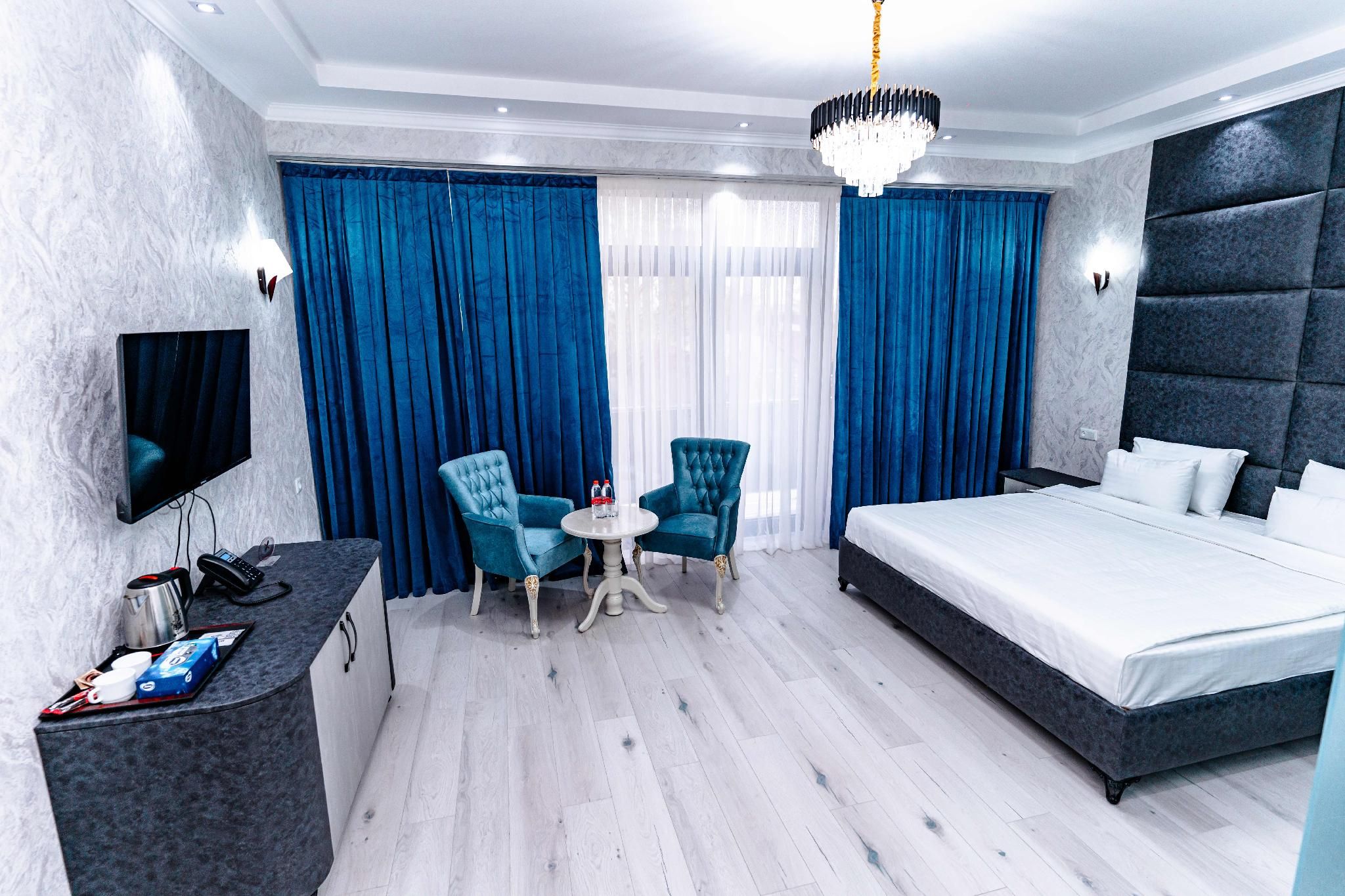 Marjon Premium Deluxe Double or Twin 2