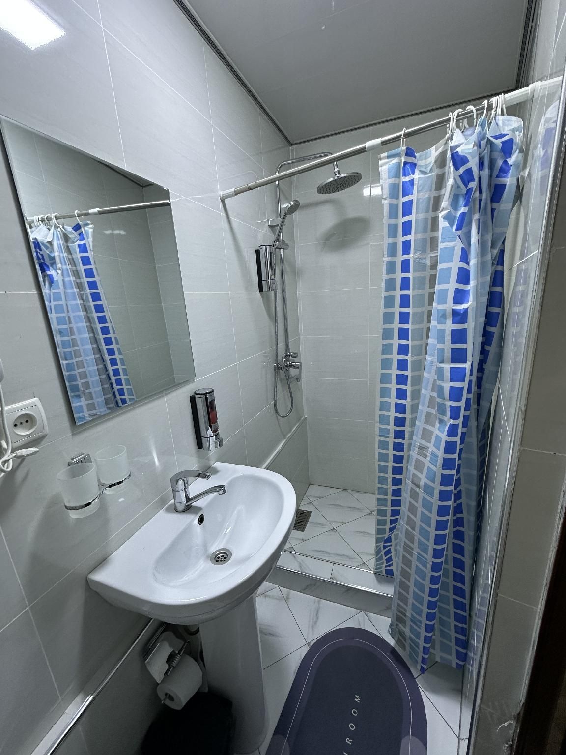 Deluxe Double or Twin
