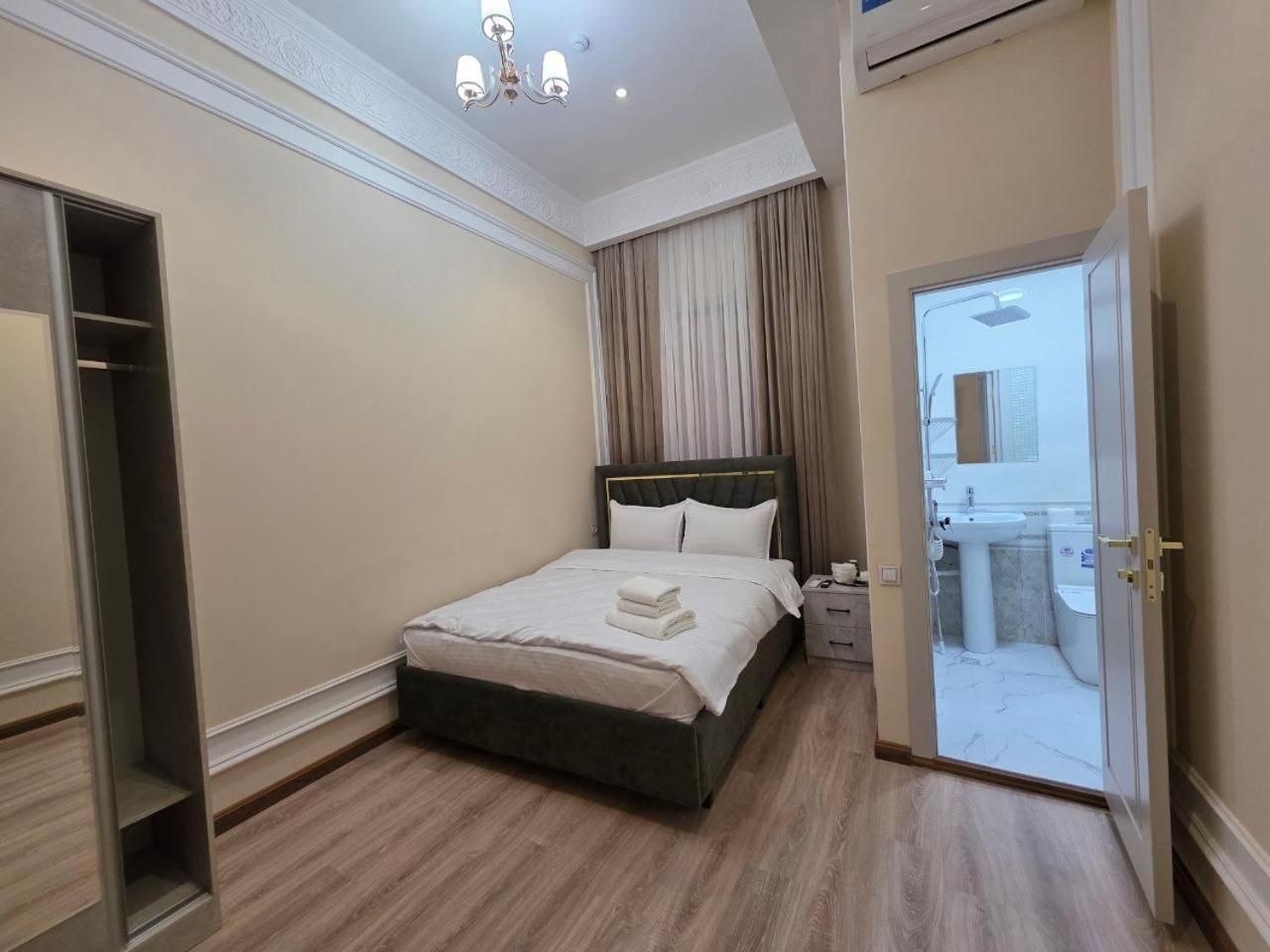Small Single Room