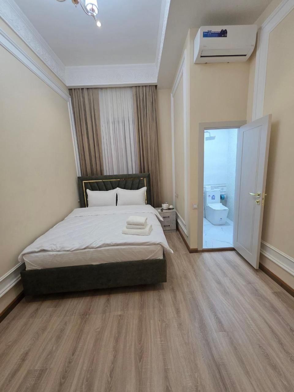 Small Single Room