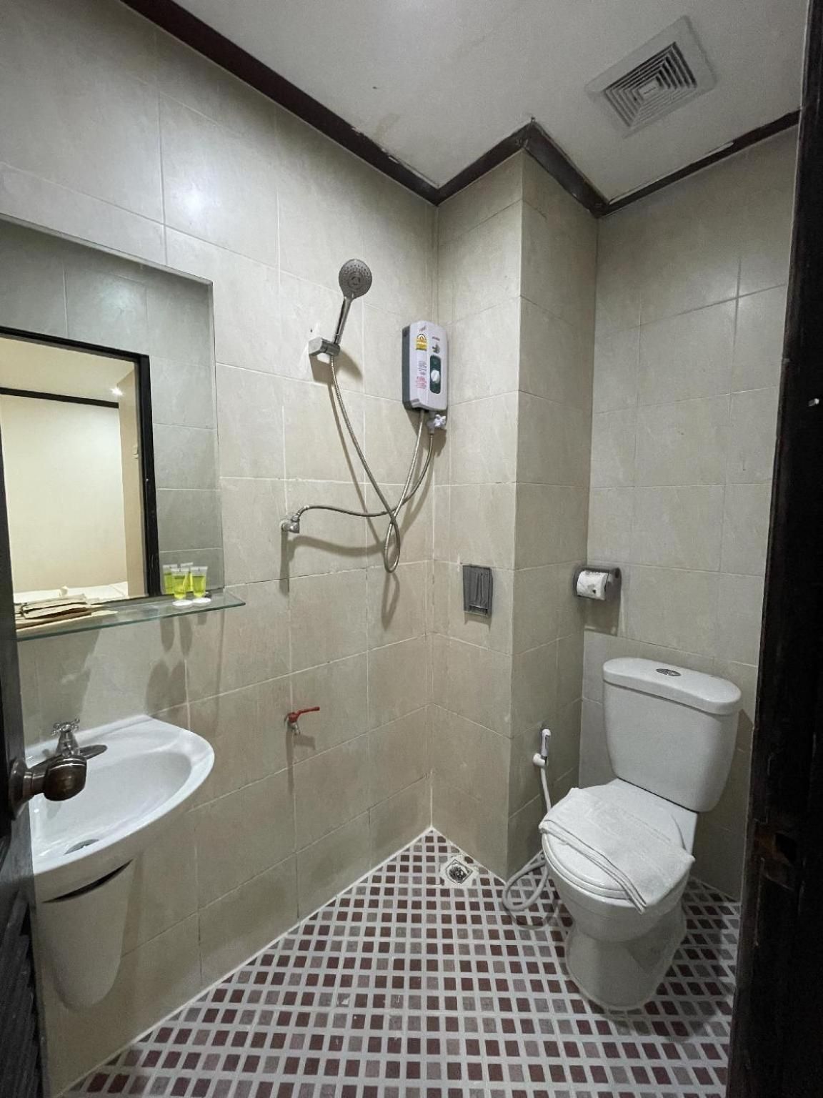 Lucky City Hotel Standard Double 3