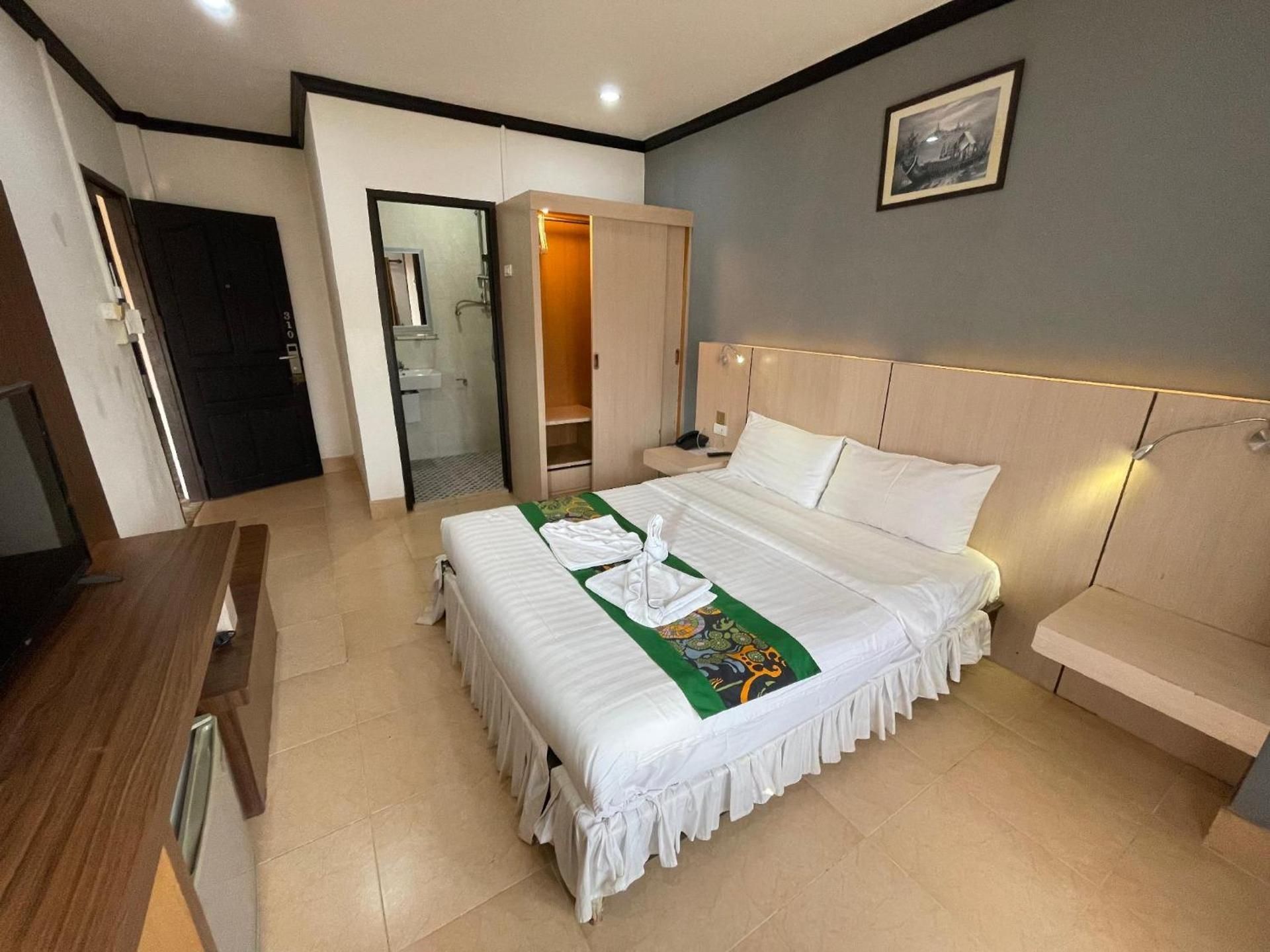 Lucky City Hotel Standard Double