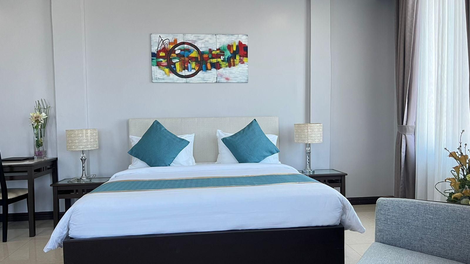 Centerpoint Boutique Hotel Deluxe King Room 2