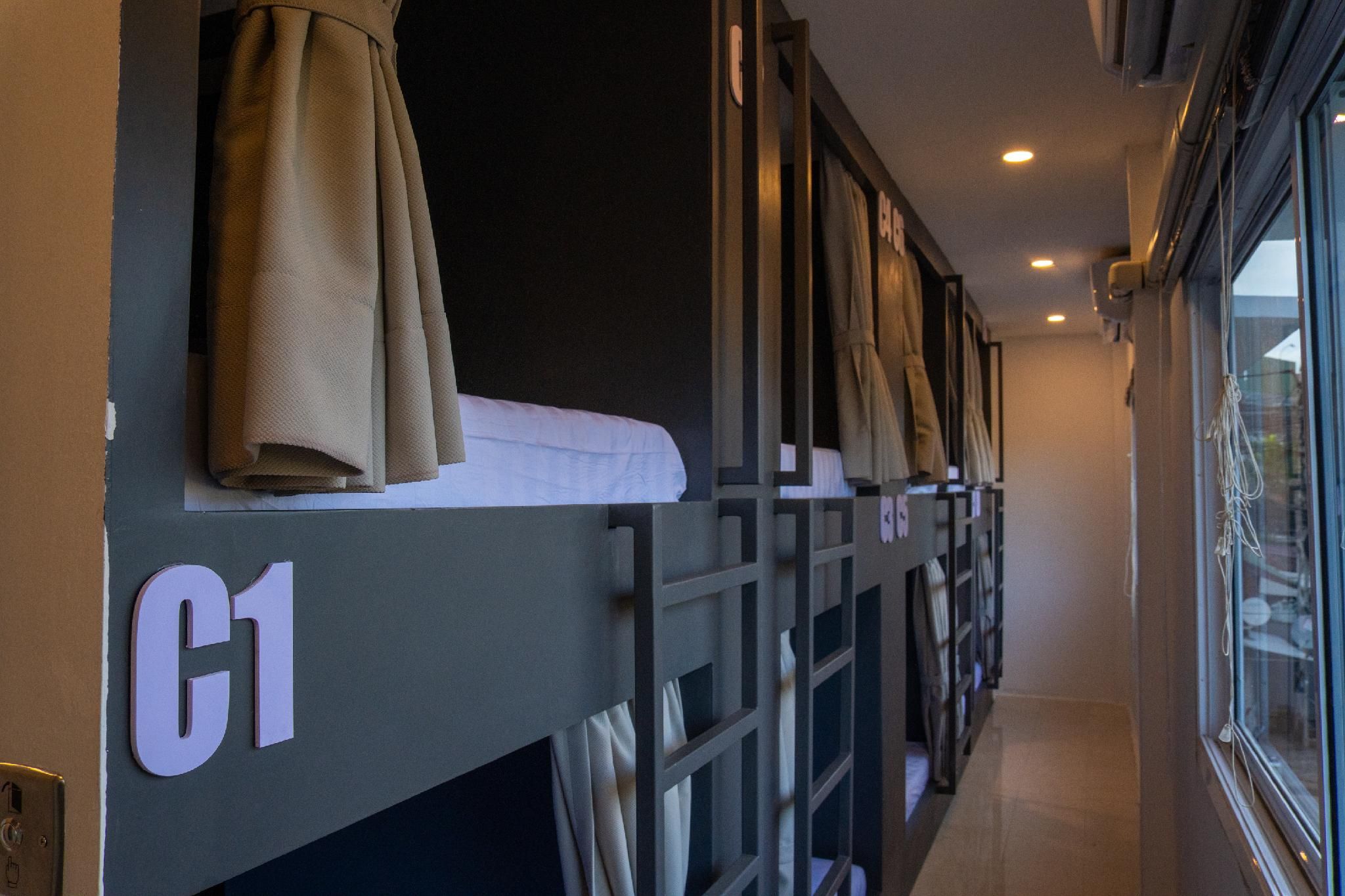 Remedy Hostel Female Only  Dormitory Room with Single Bed 3