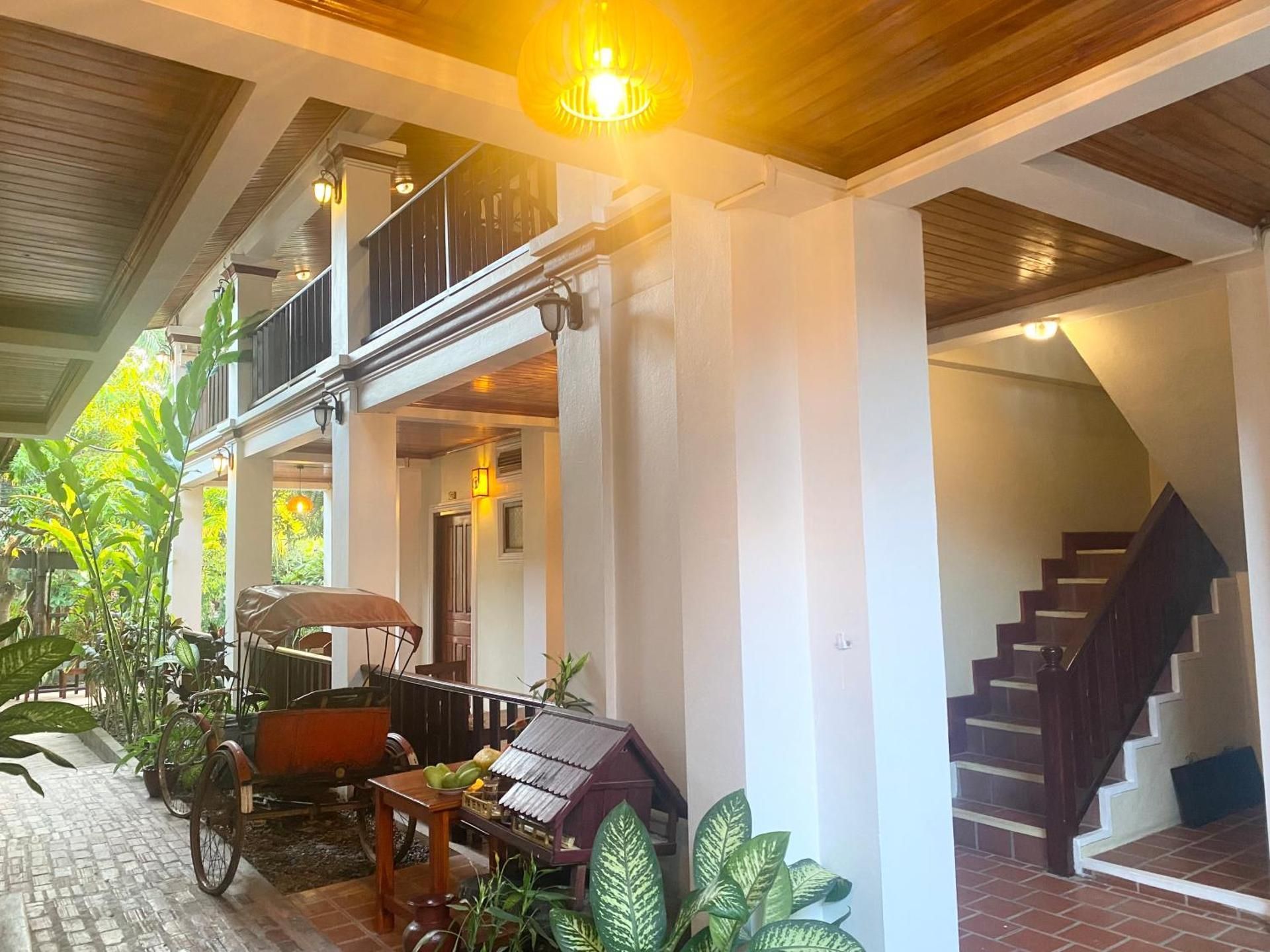 Golden Sun Boutique Hotel