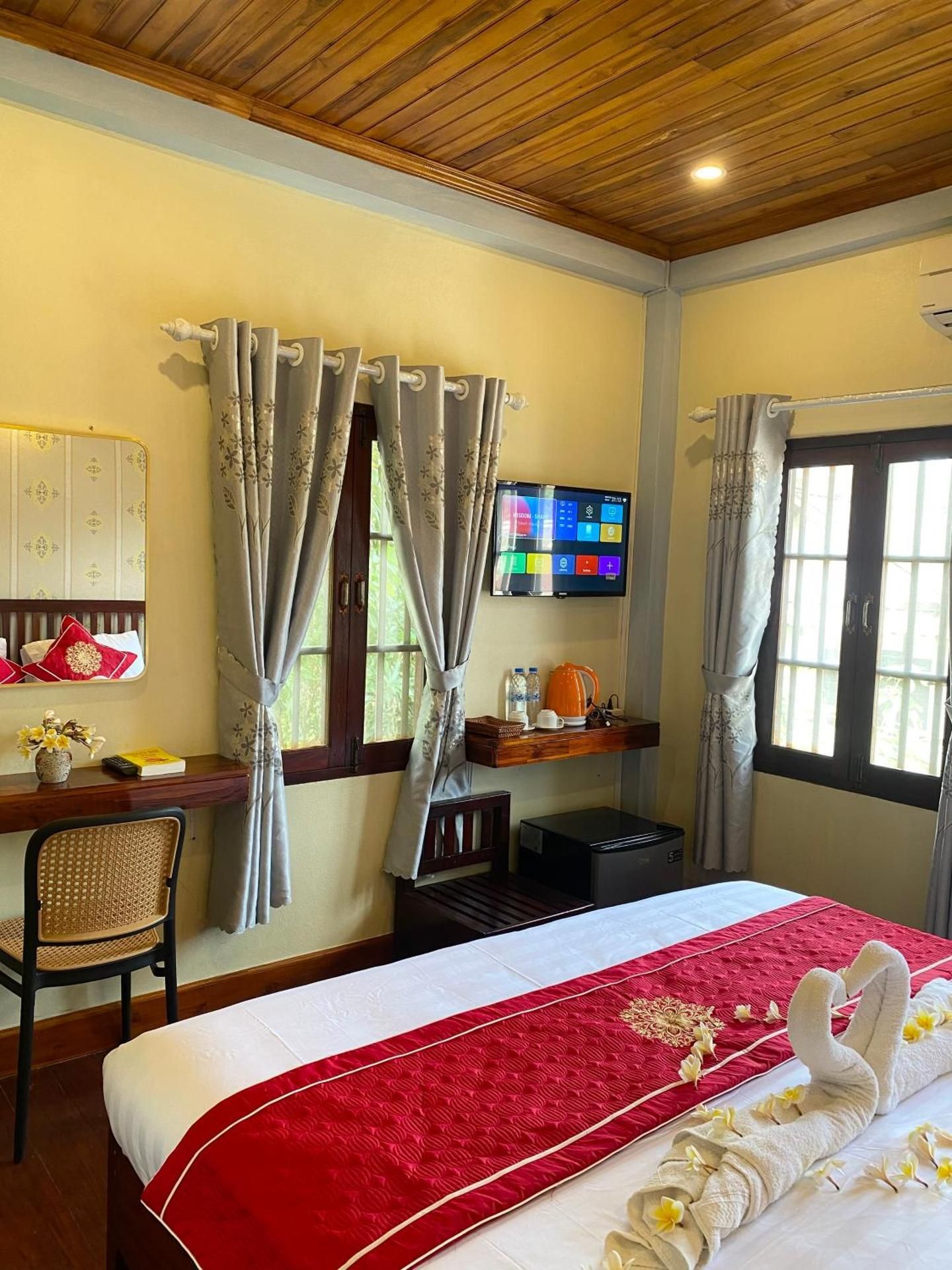 Deluxe Double Room with Balcony