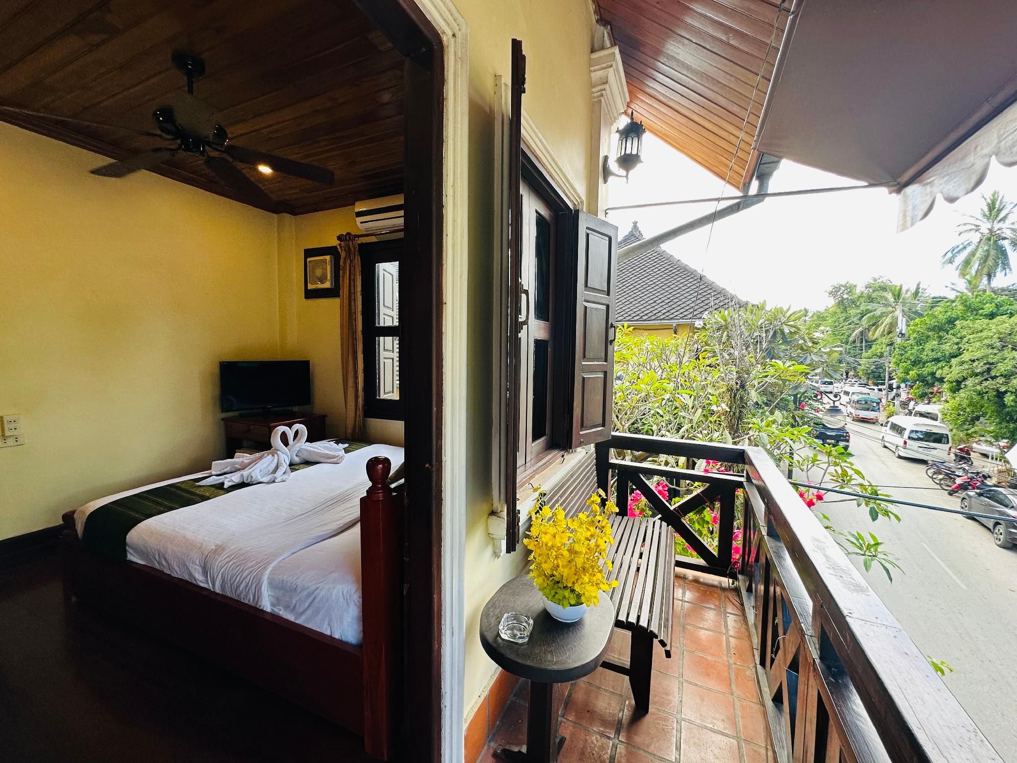 Deluxe Double Room with Balcony
