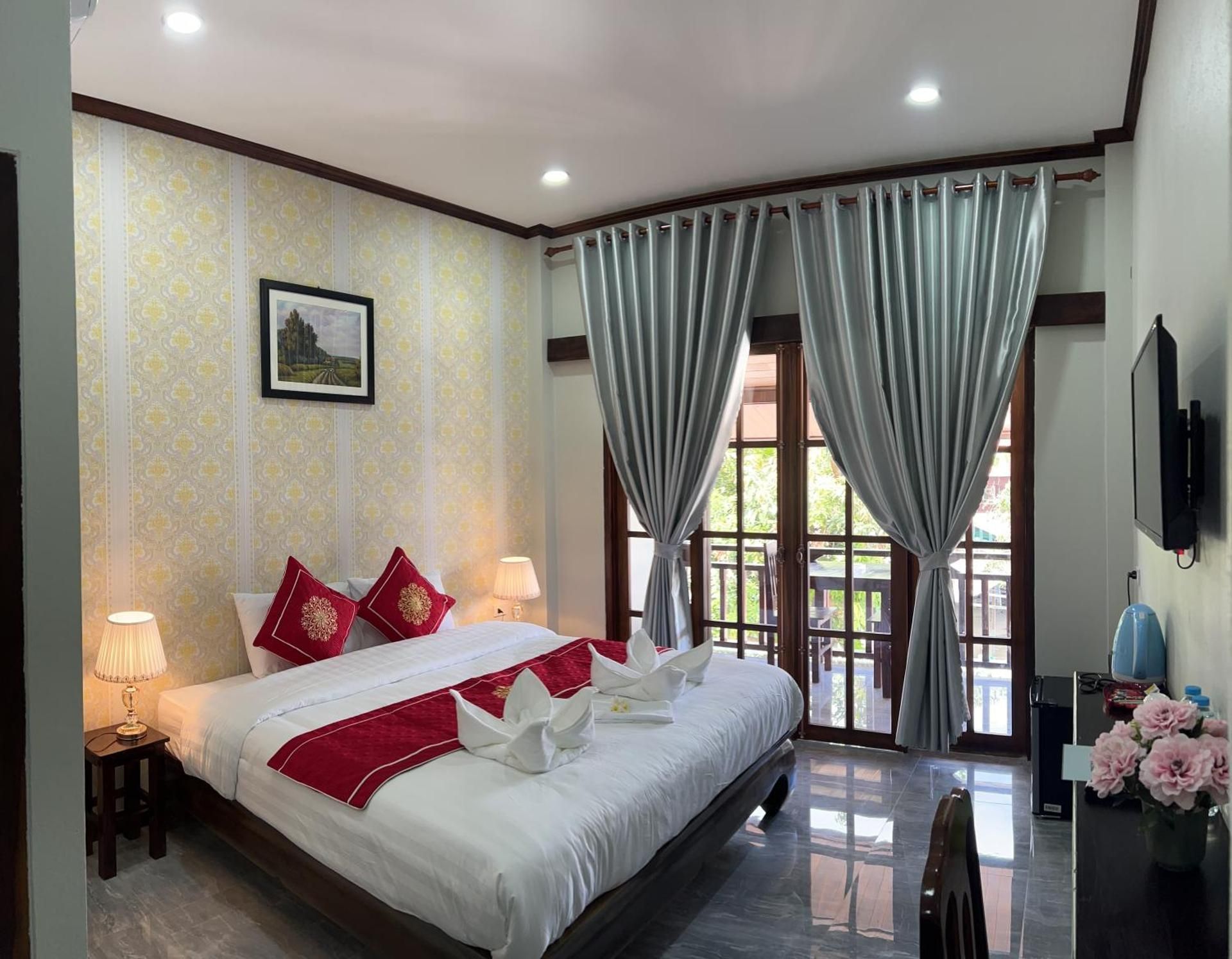 Triple Room with Terrace
