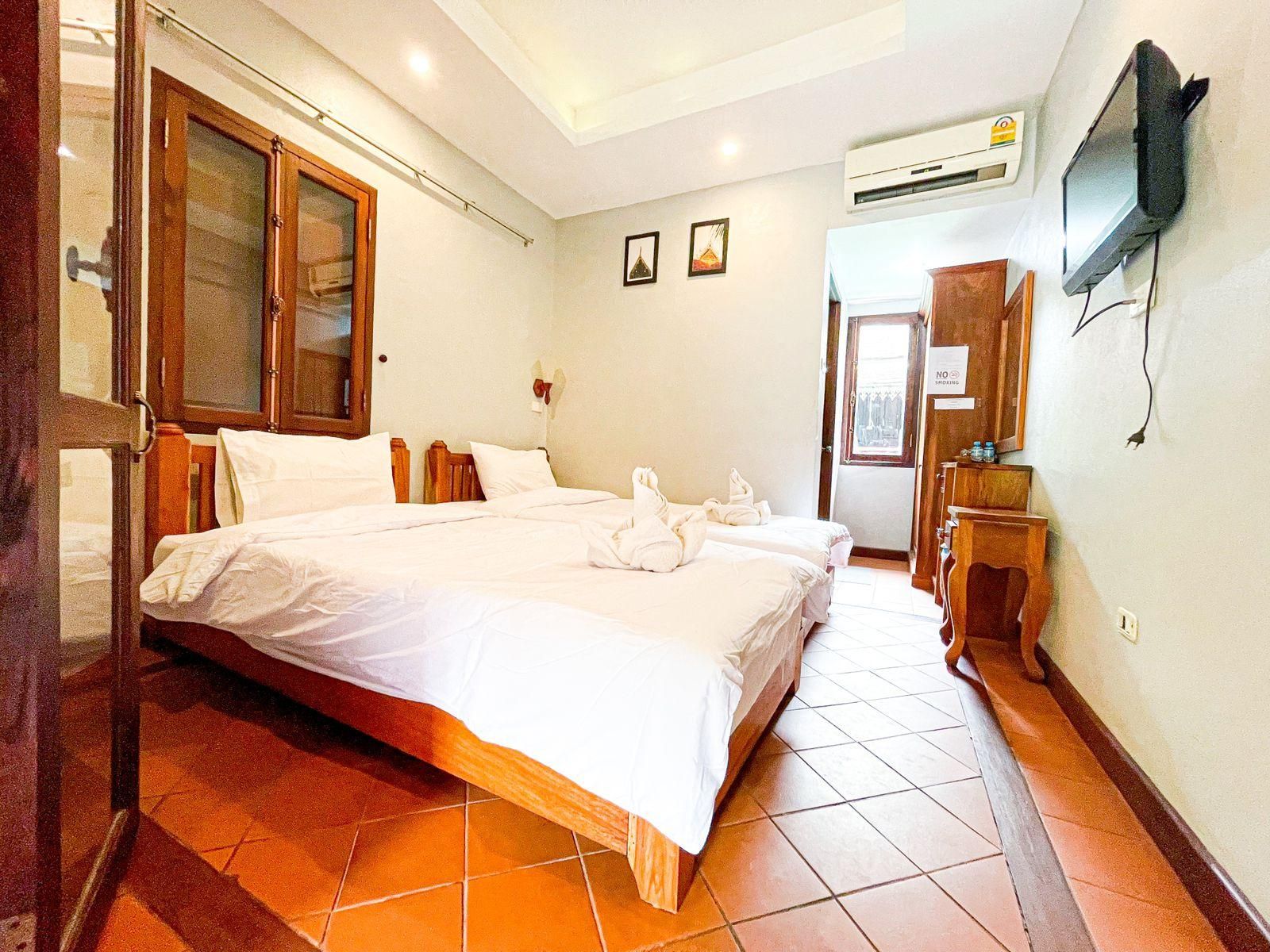 khongkham Hotel Twin Room