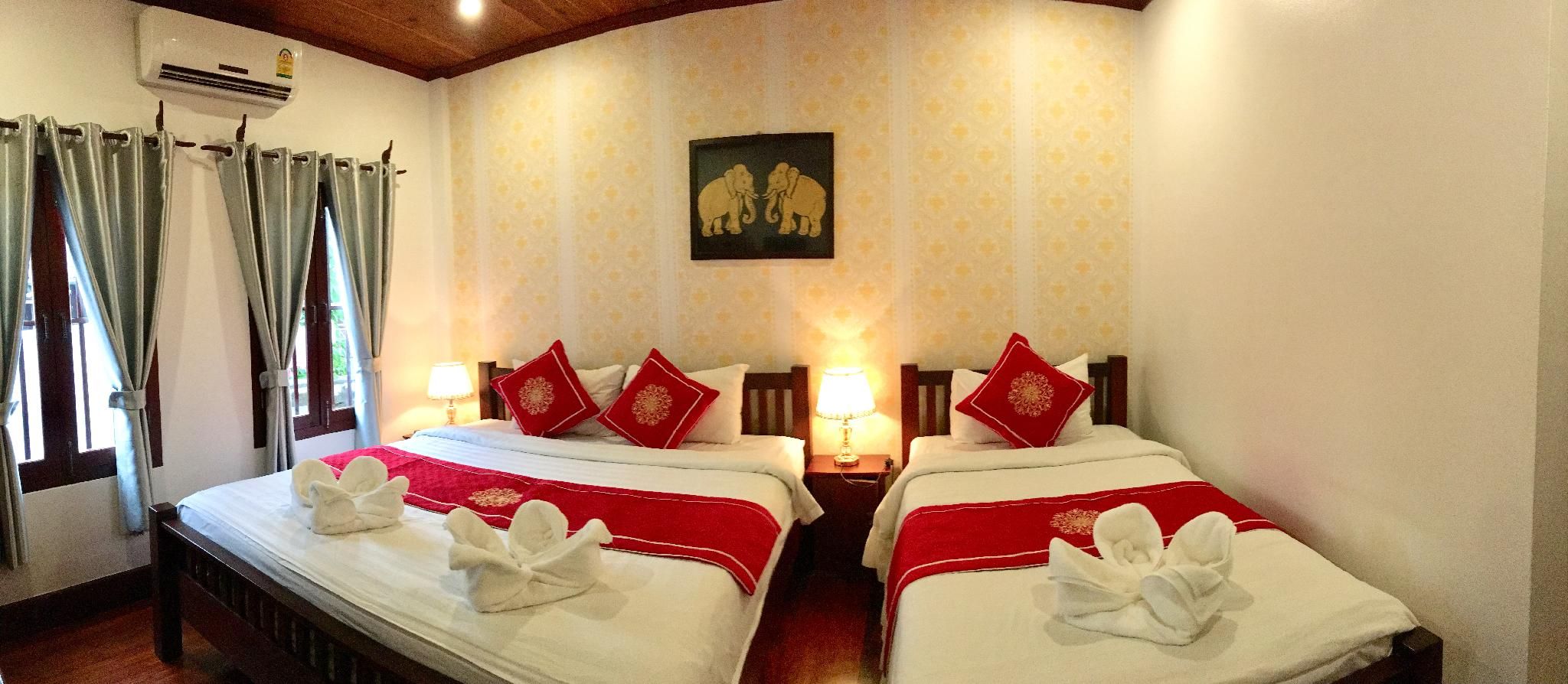Deluxe Triple Rooms