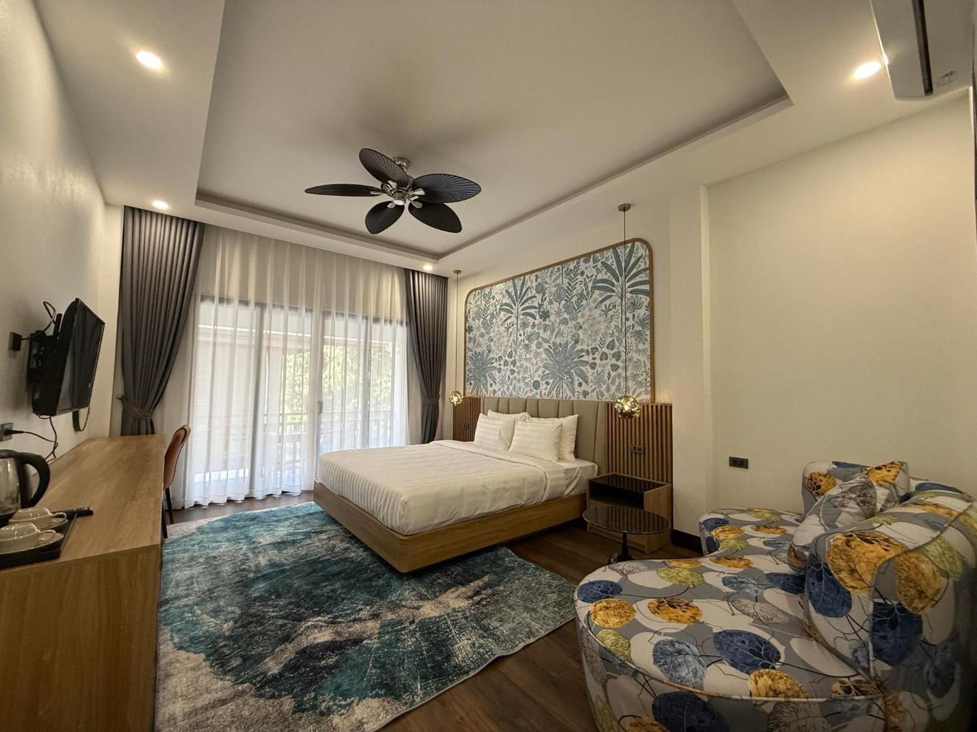 King Bed