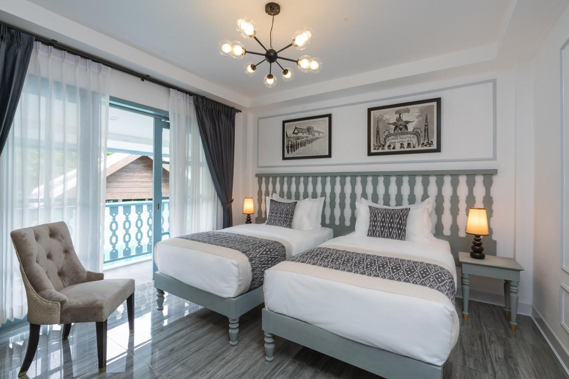 Superior Twin Room