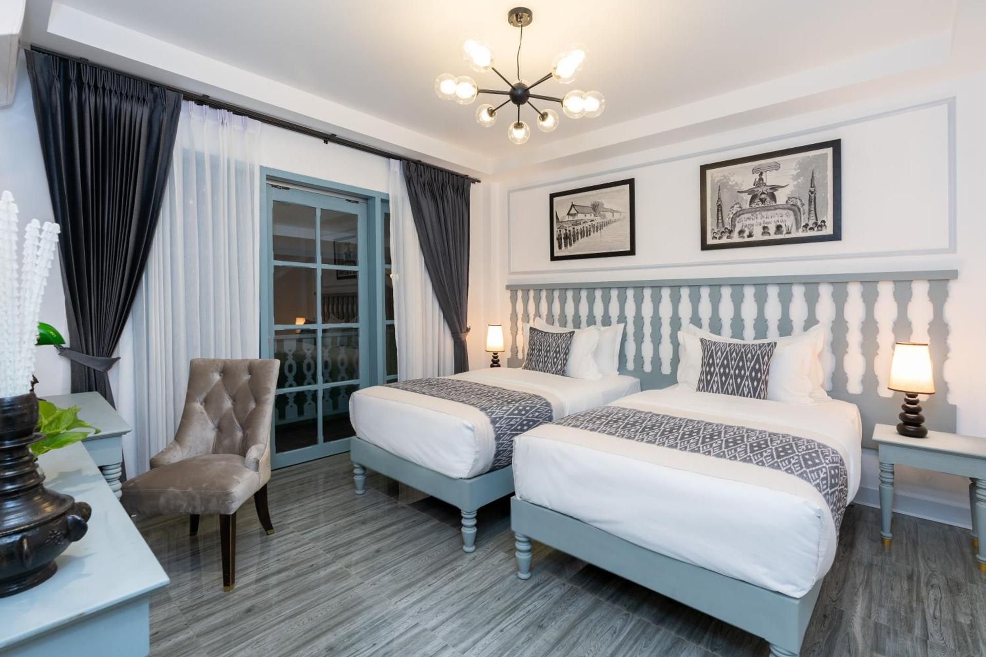 Superior Twin Room