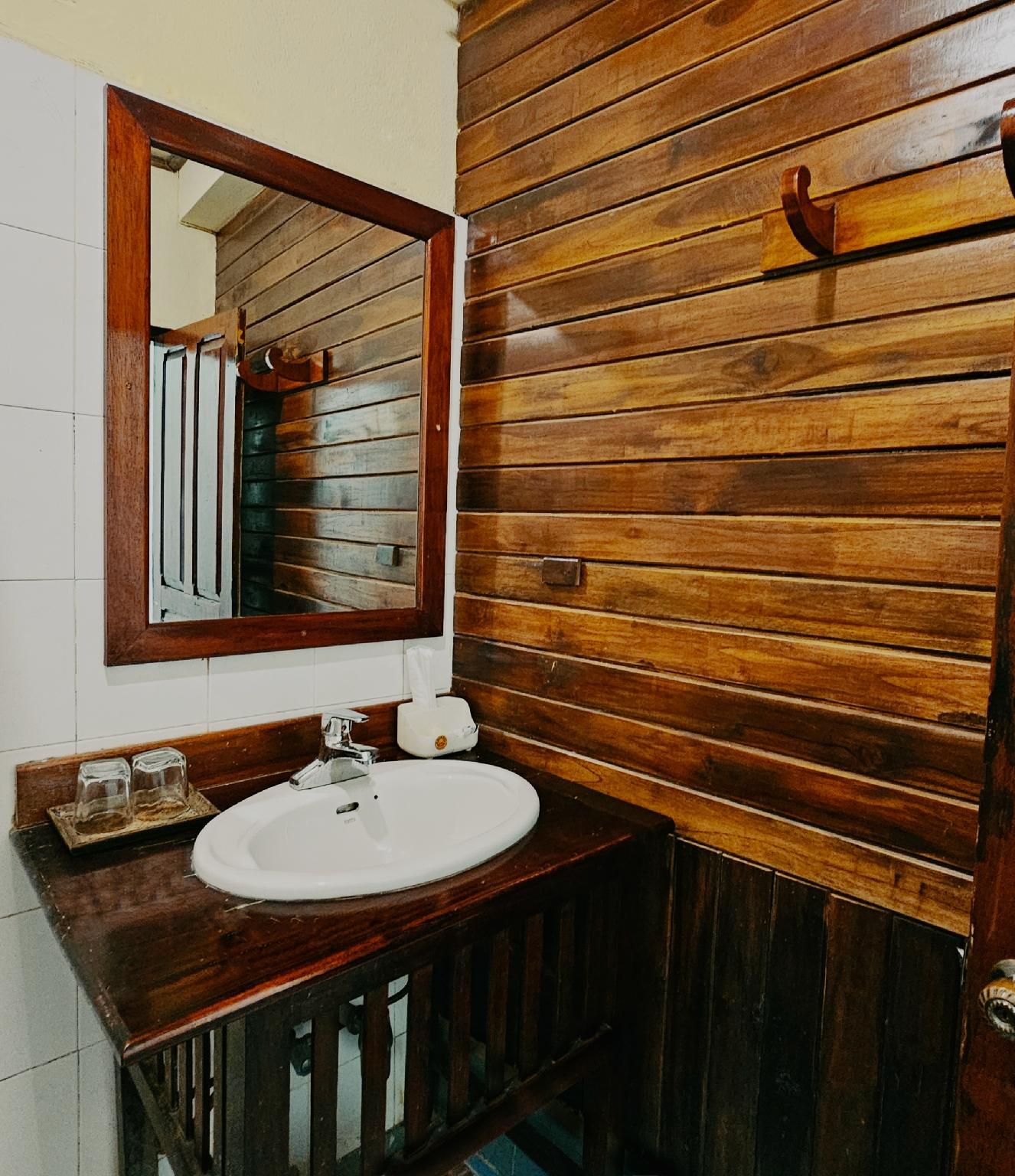 Phounsab Guesthouse Standard Twin Bed 3