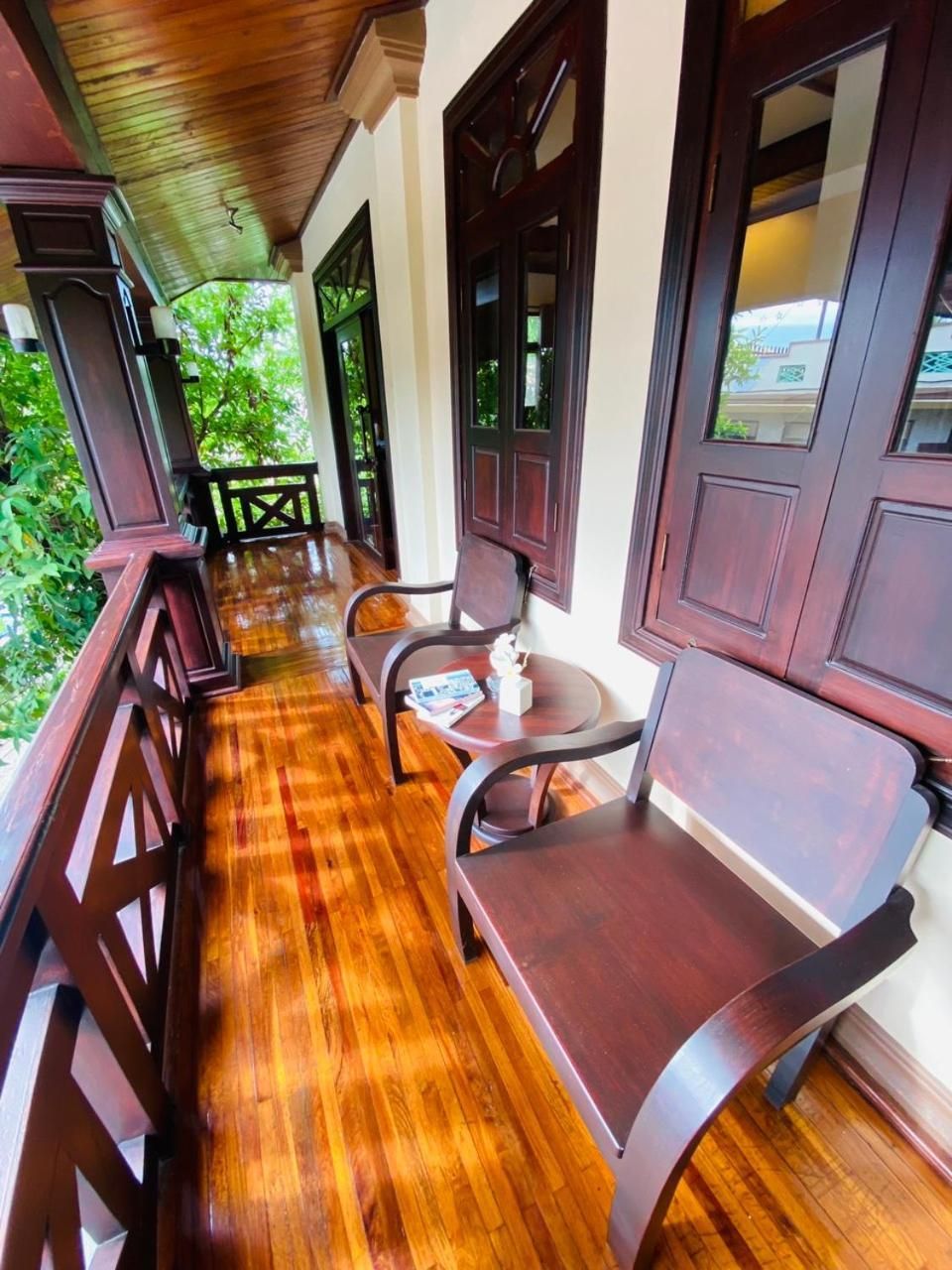 Junior Suite with Balcony