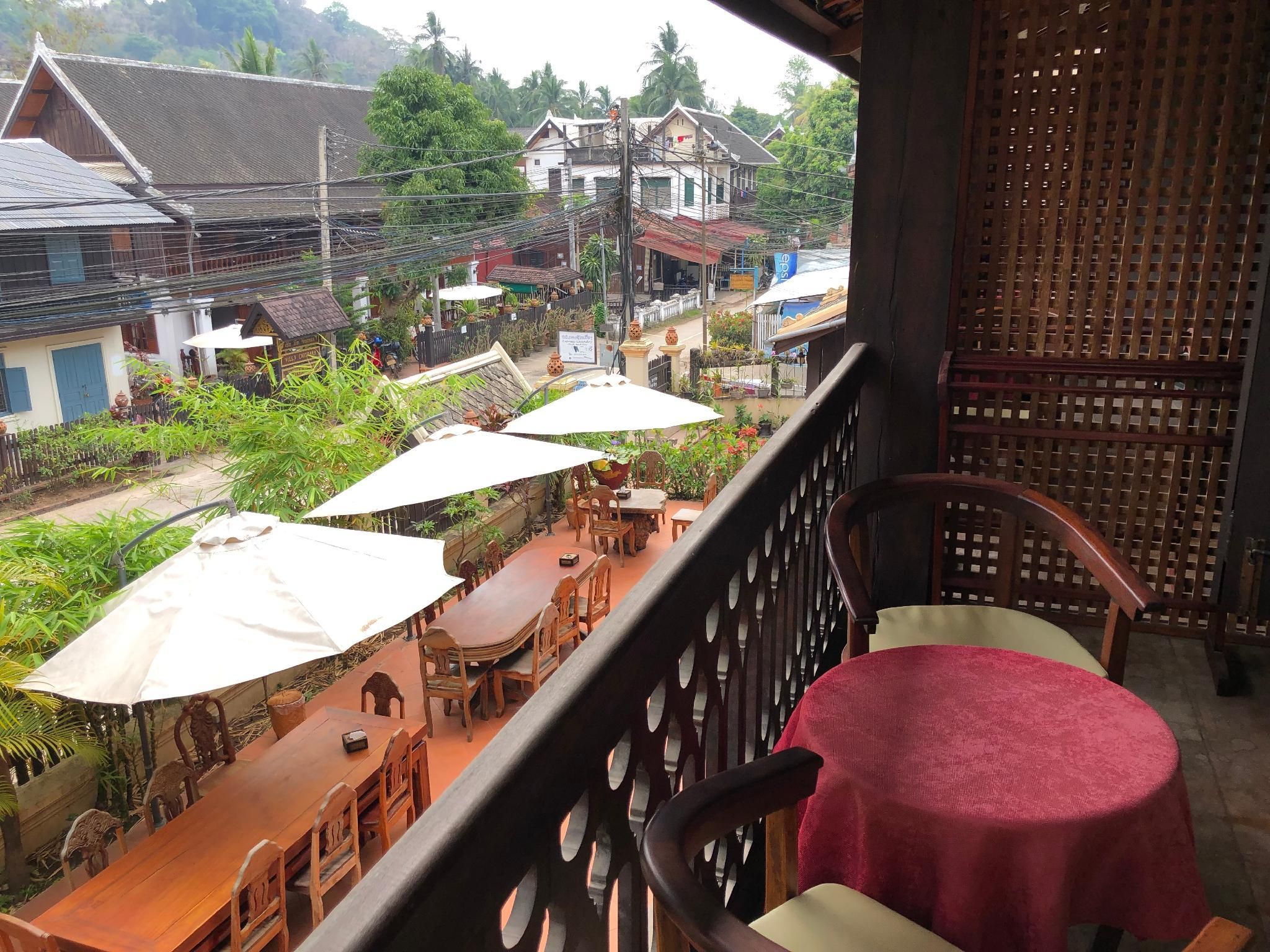 Sokdee Residence Deluxe with Balcony 3