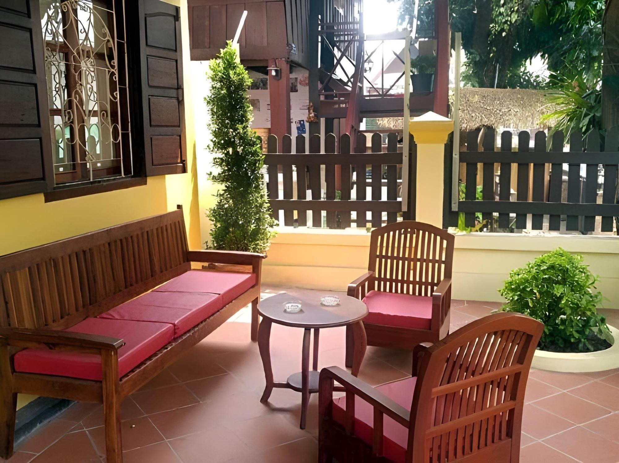 4469e1fb6829a41df7e8cb03cc6471b8