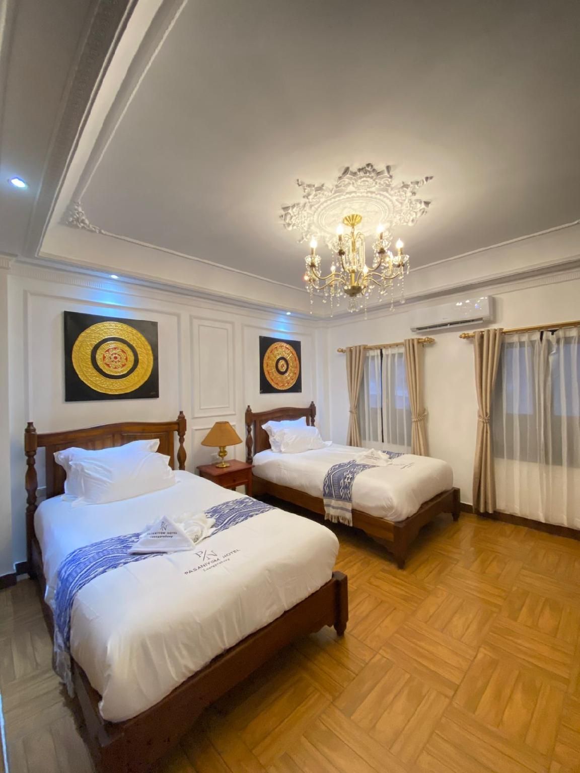 Standard Twin - 2 Single Beds