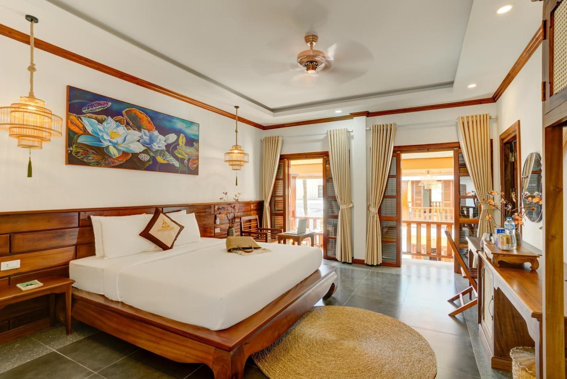 Deluxe Double with Balcony
