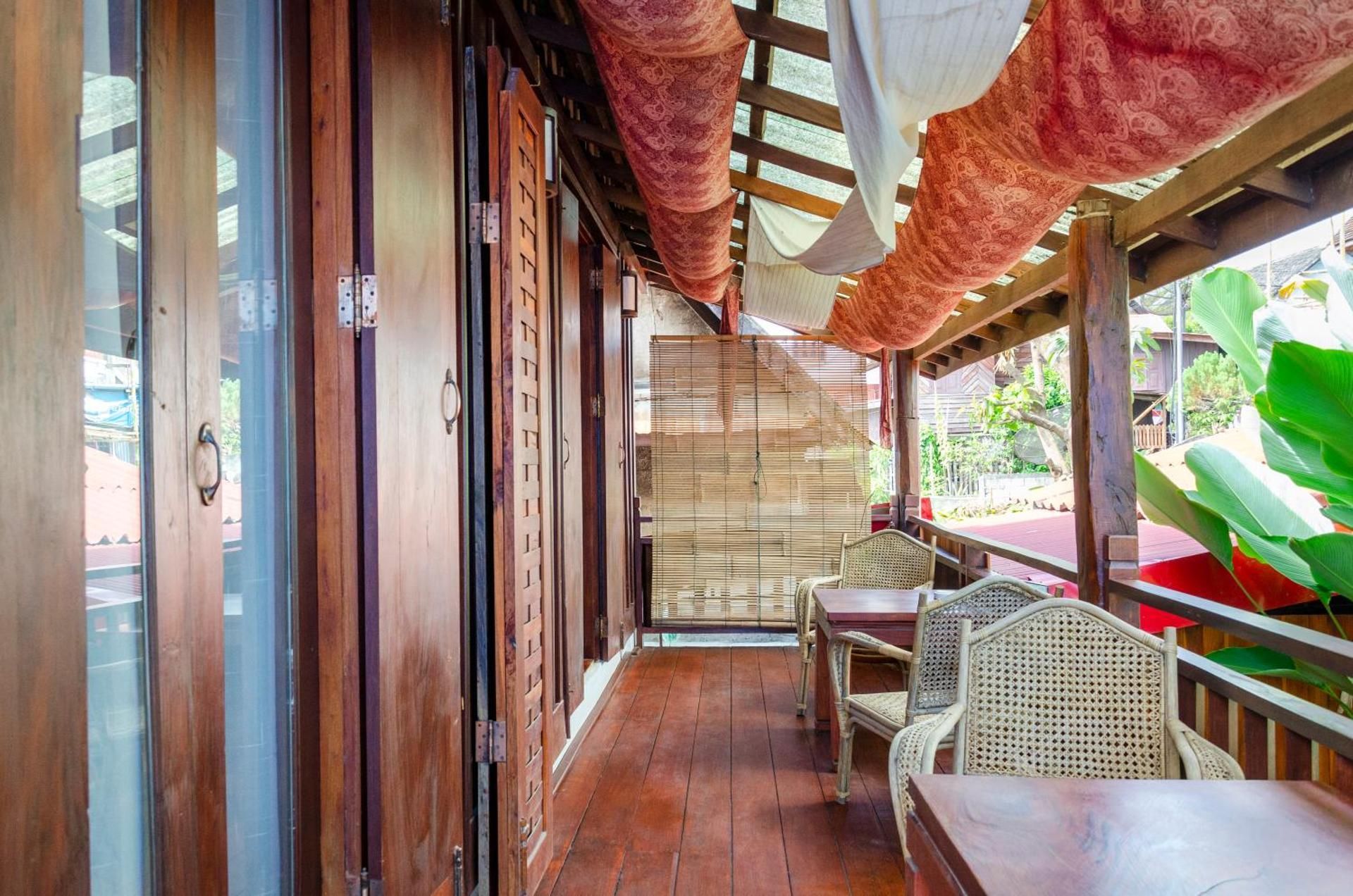 Superior Twin Room with Garden View