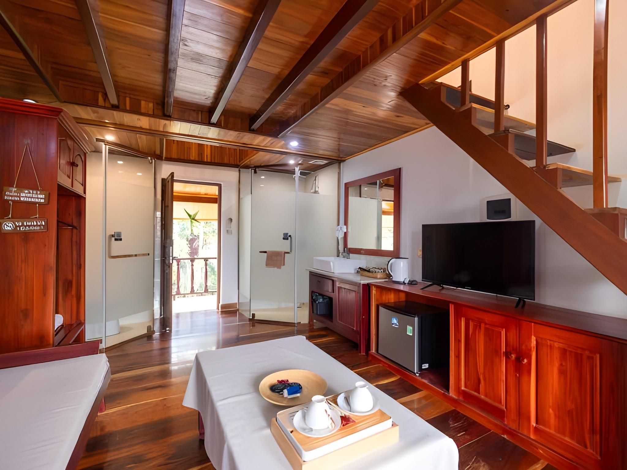 wisdom mystery hotel Deluxe Suite