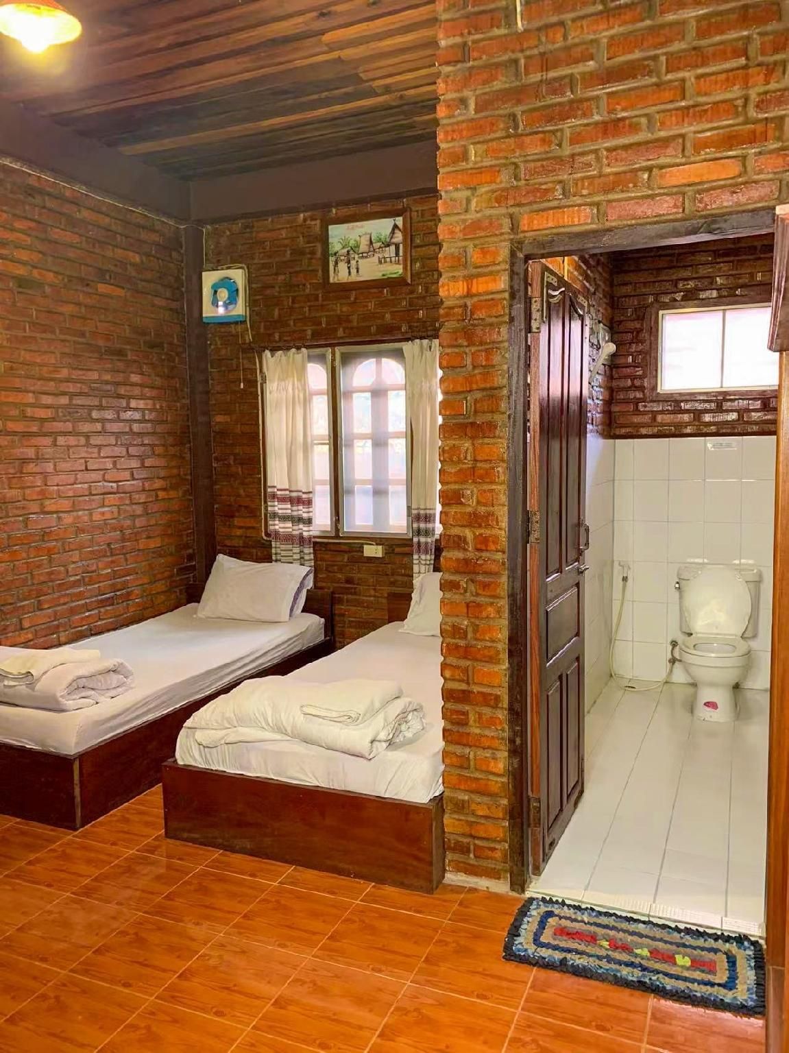Twin Room with Fan