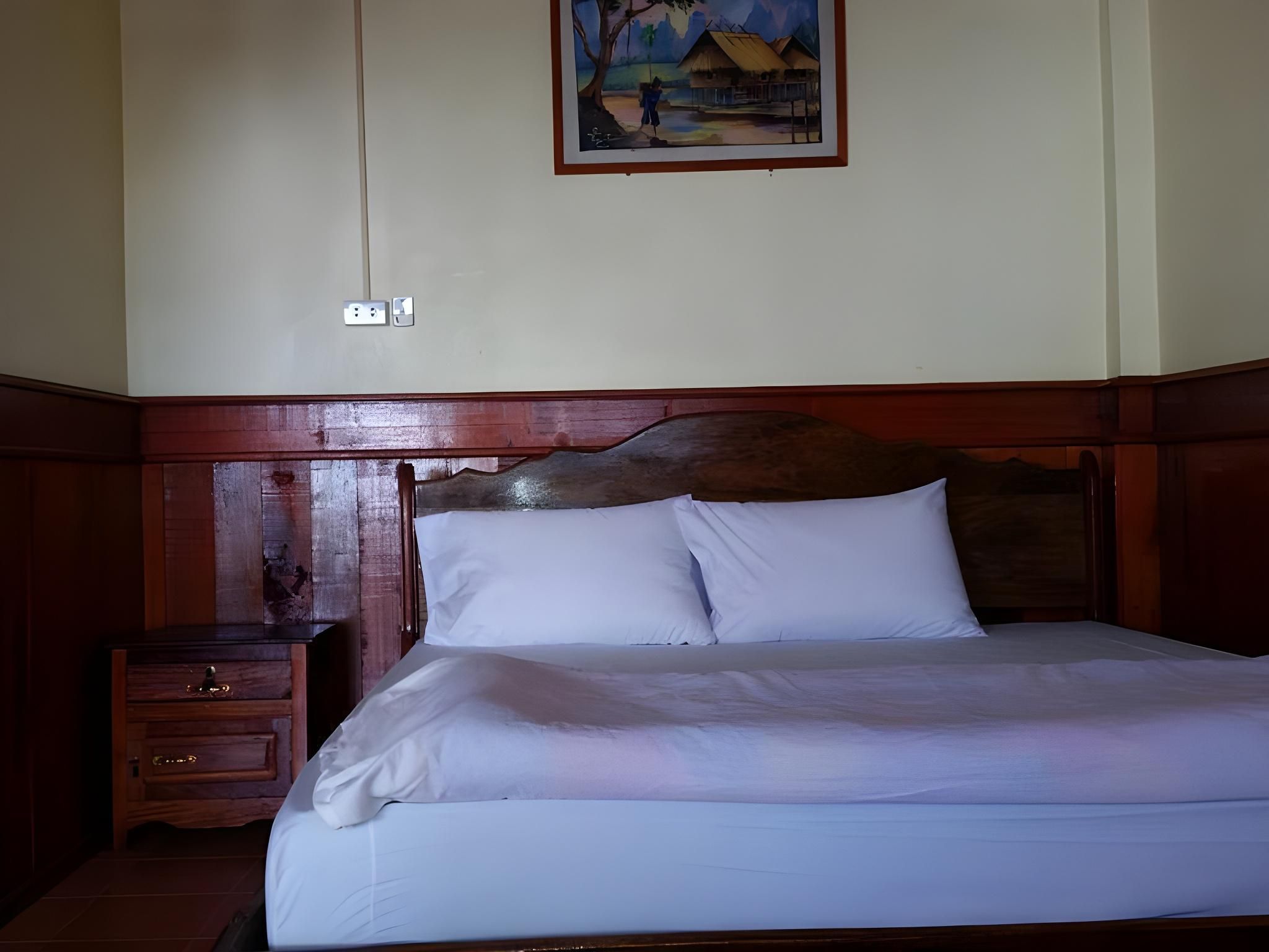 Double Room - Breakfast Included