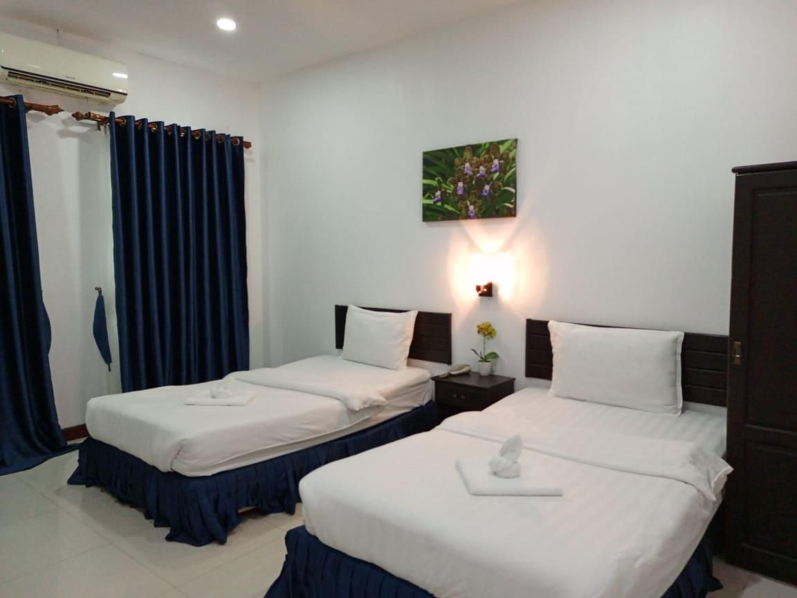 Subbinh Hotel and Restaurant Standard Twin Room