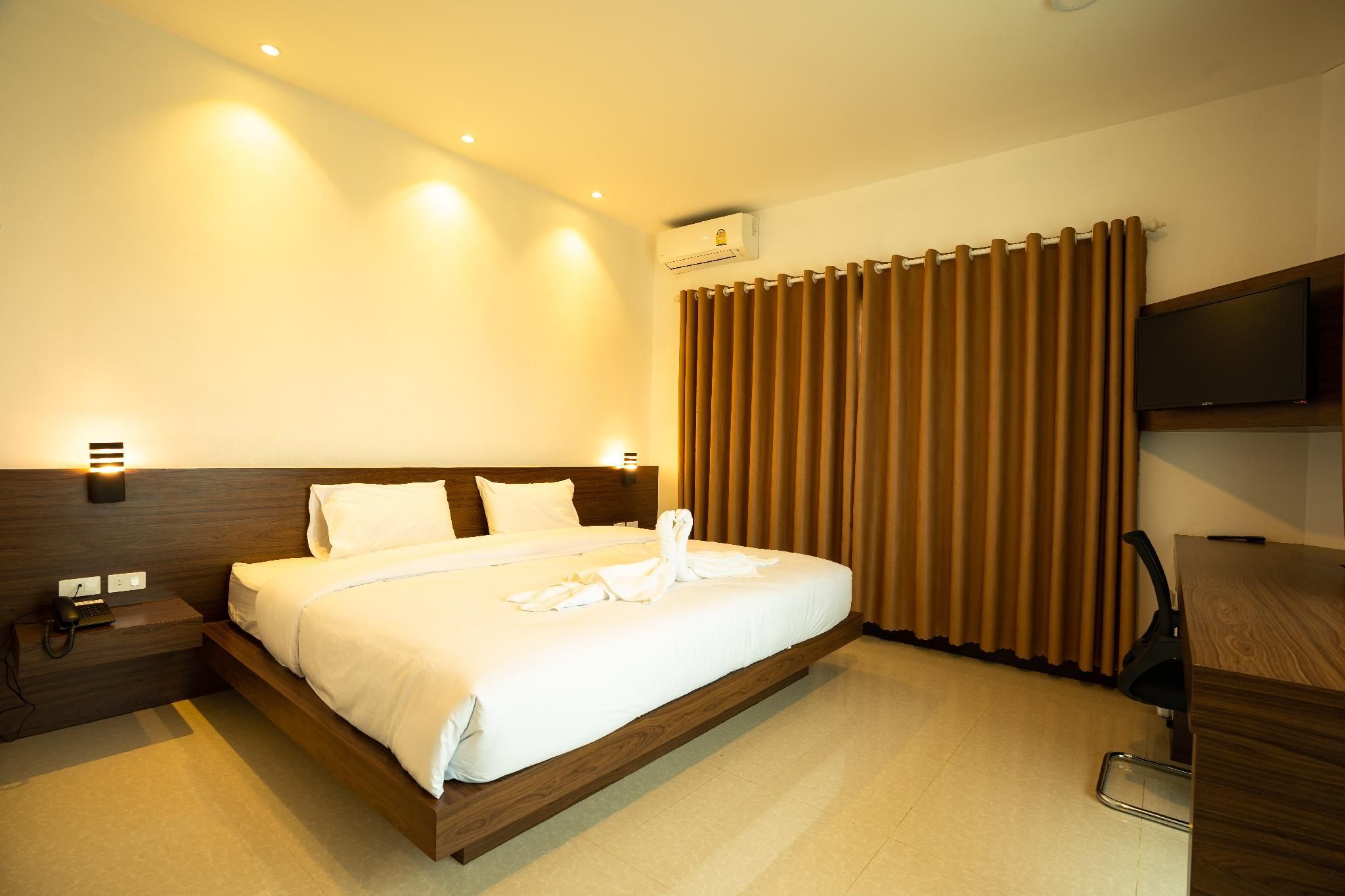 Intouch Riverside Hotel Superior Double Room