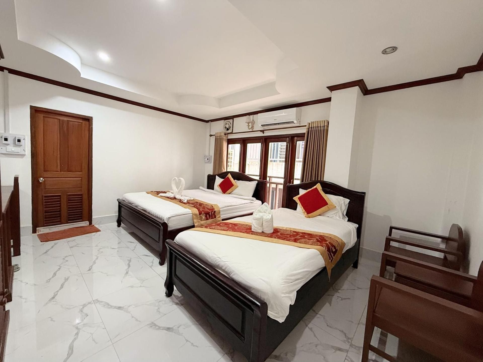 Triple Deluxe Room