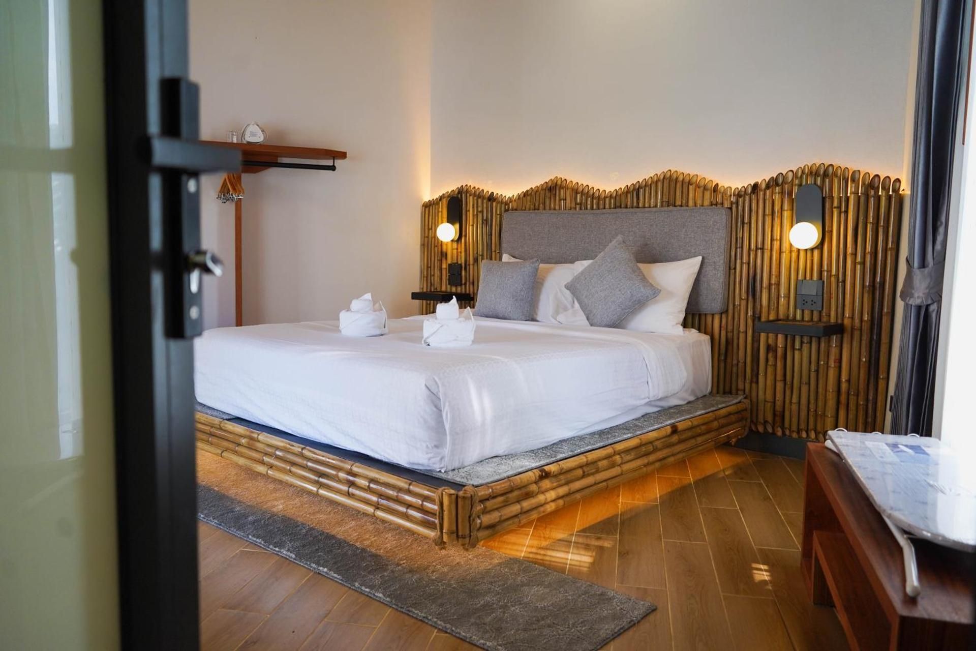 Double or Twin Room with Garden View