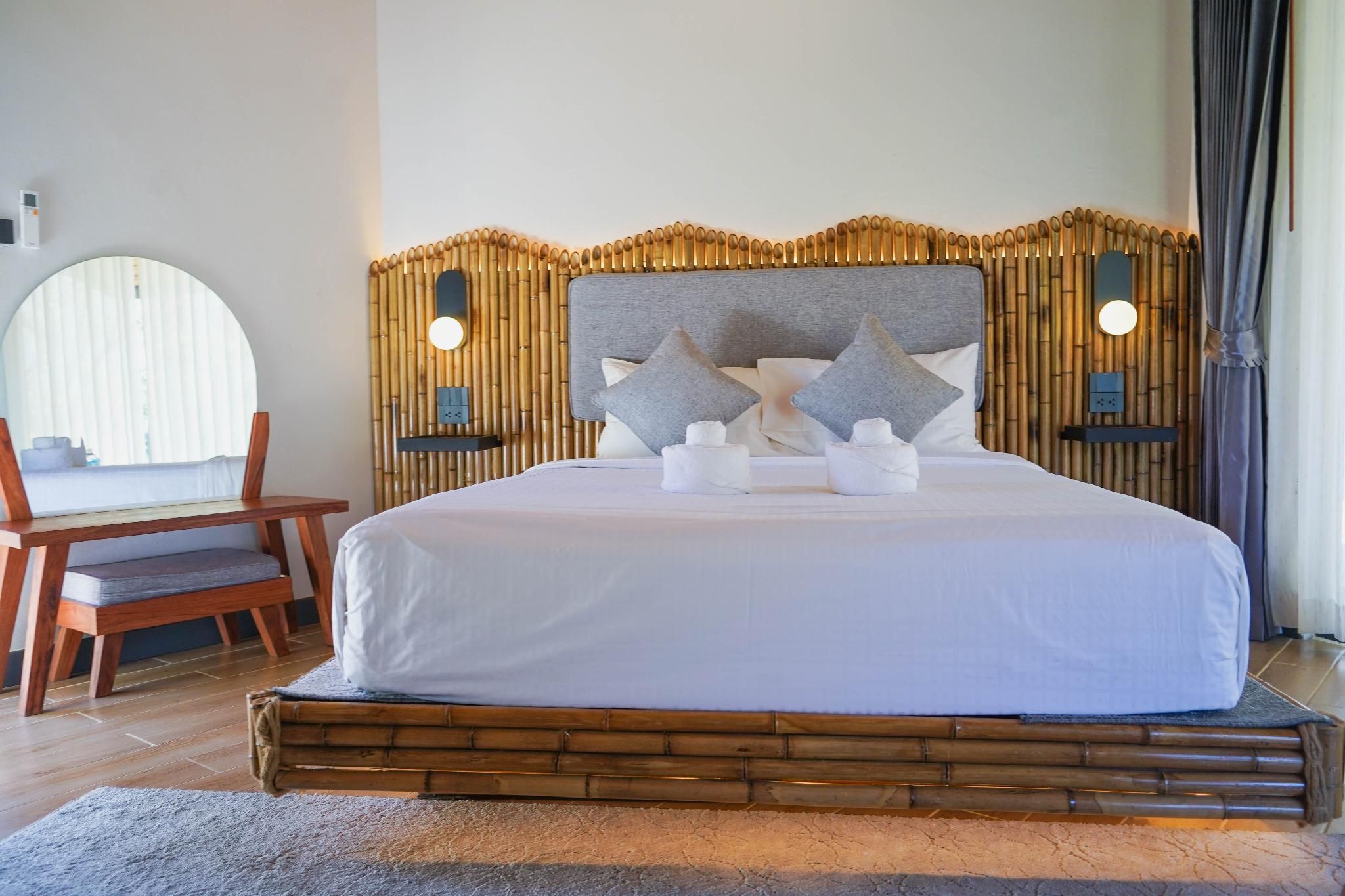 Delux Double Room with Balcony and Ocean View