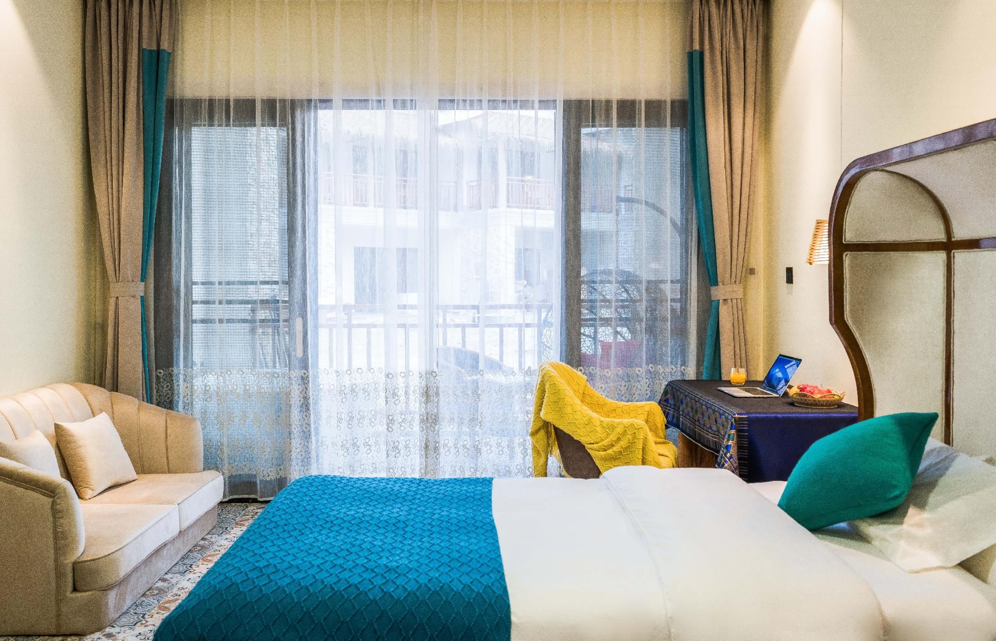 Superior Family Room