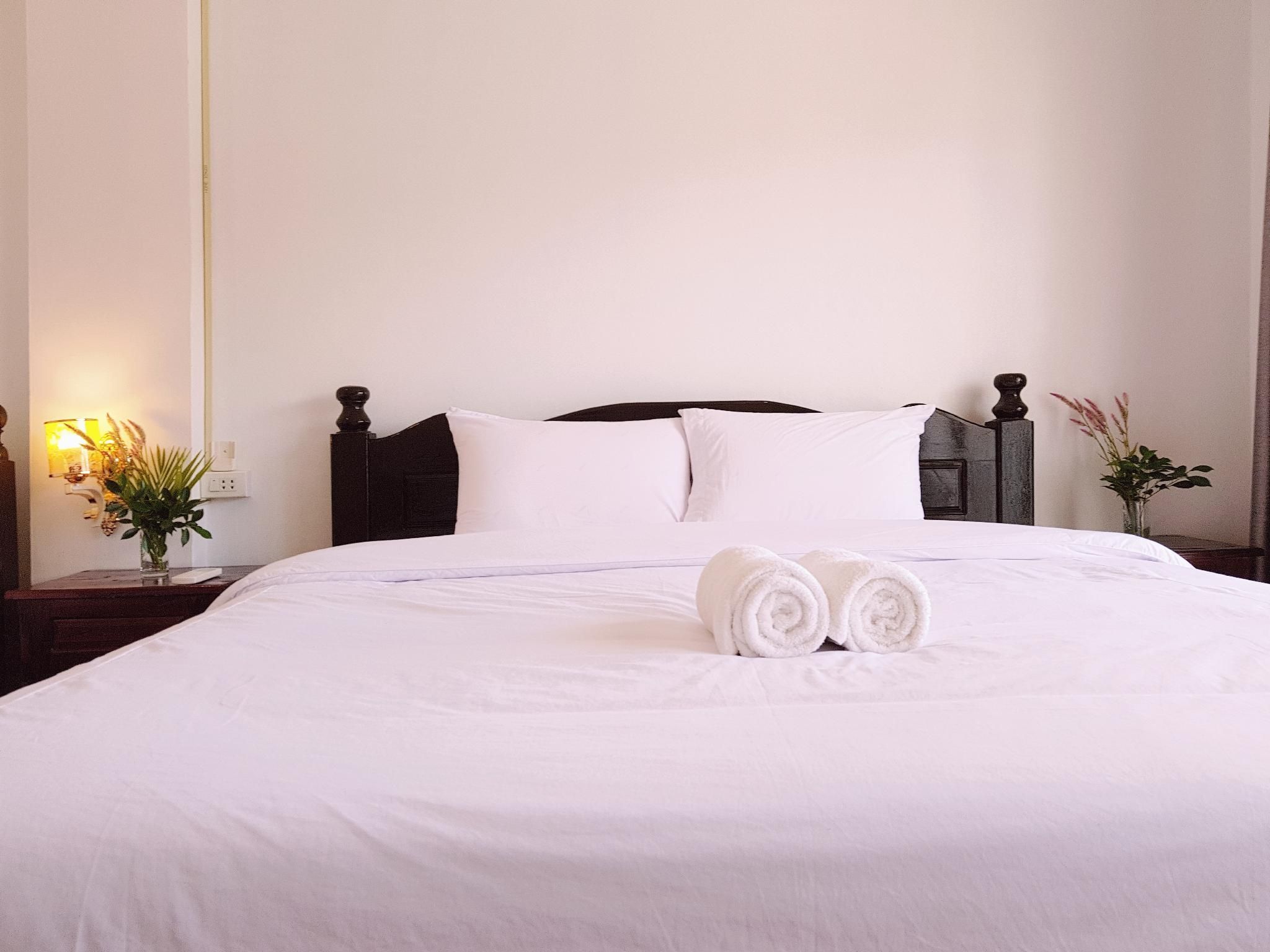 Twin Room with Balcony