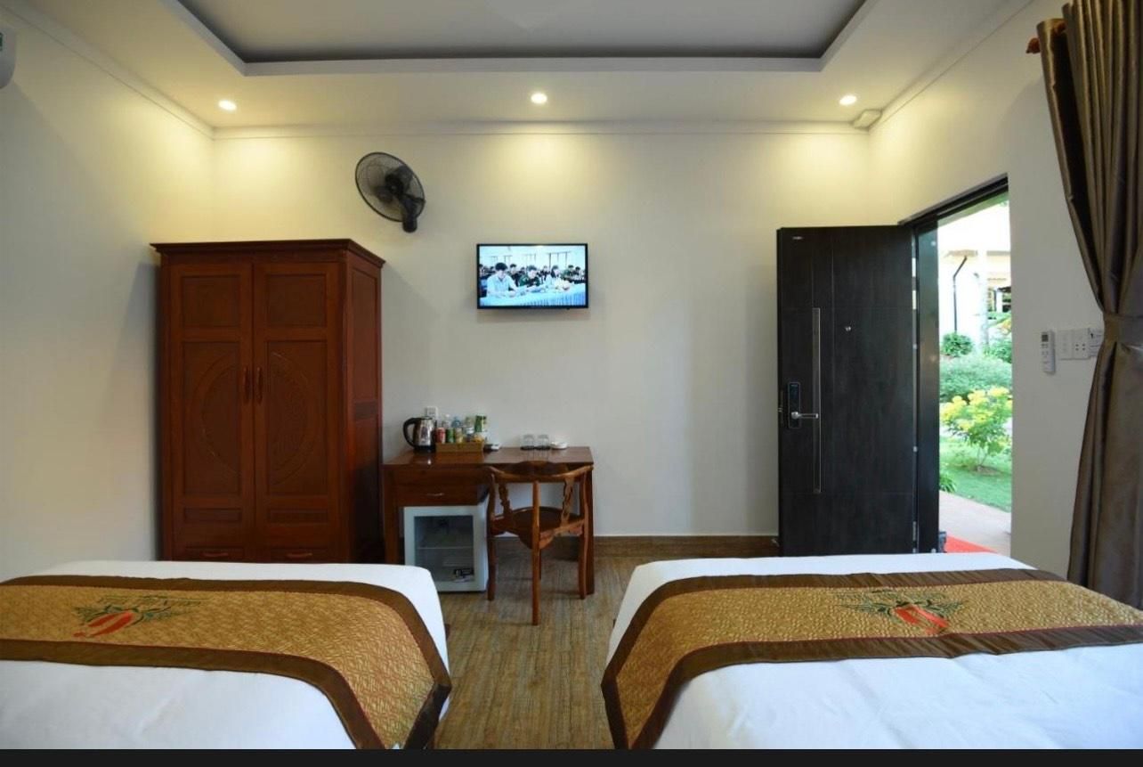 VangVieng Elegance Boutique Resort  Deluxe Twin Room Type A 3