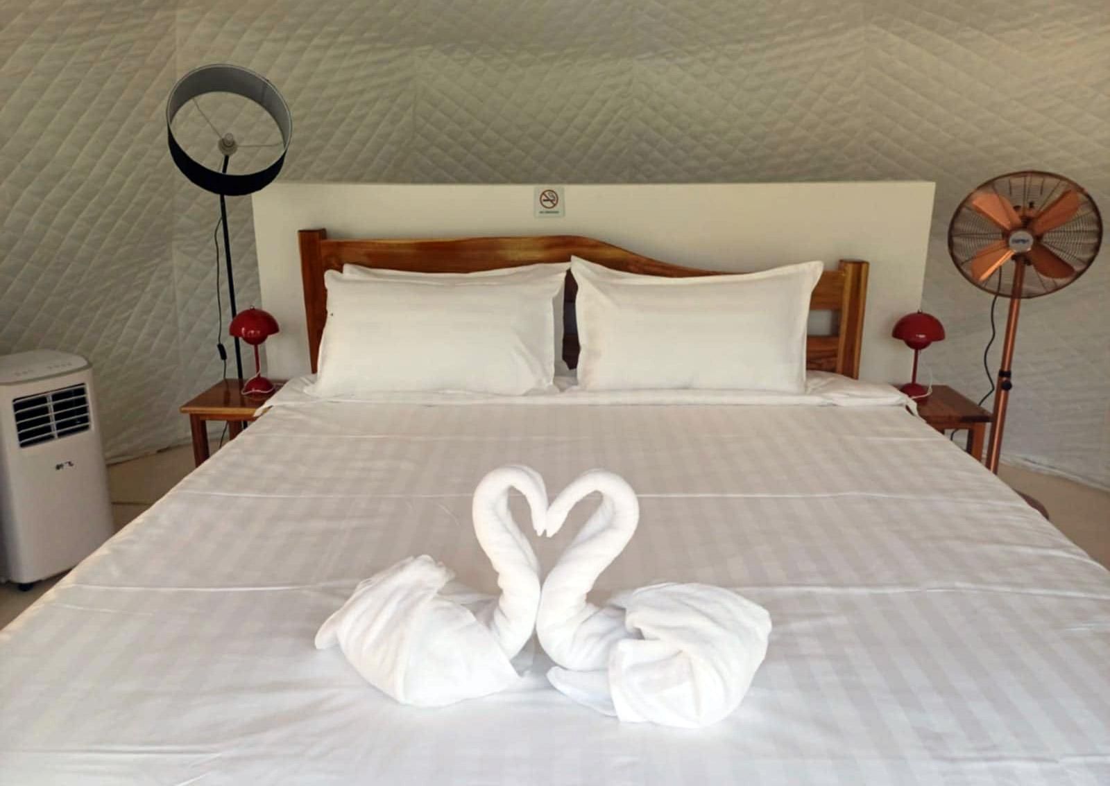 Sabai Glamping Vang Vieng Dome Family Room