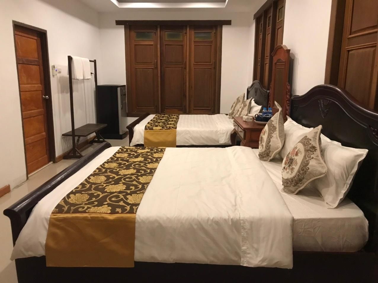 Bungalow with Balcony