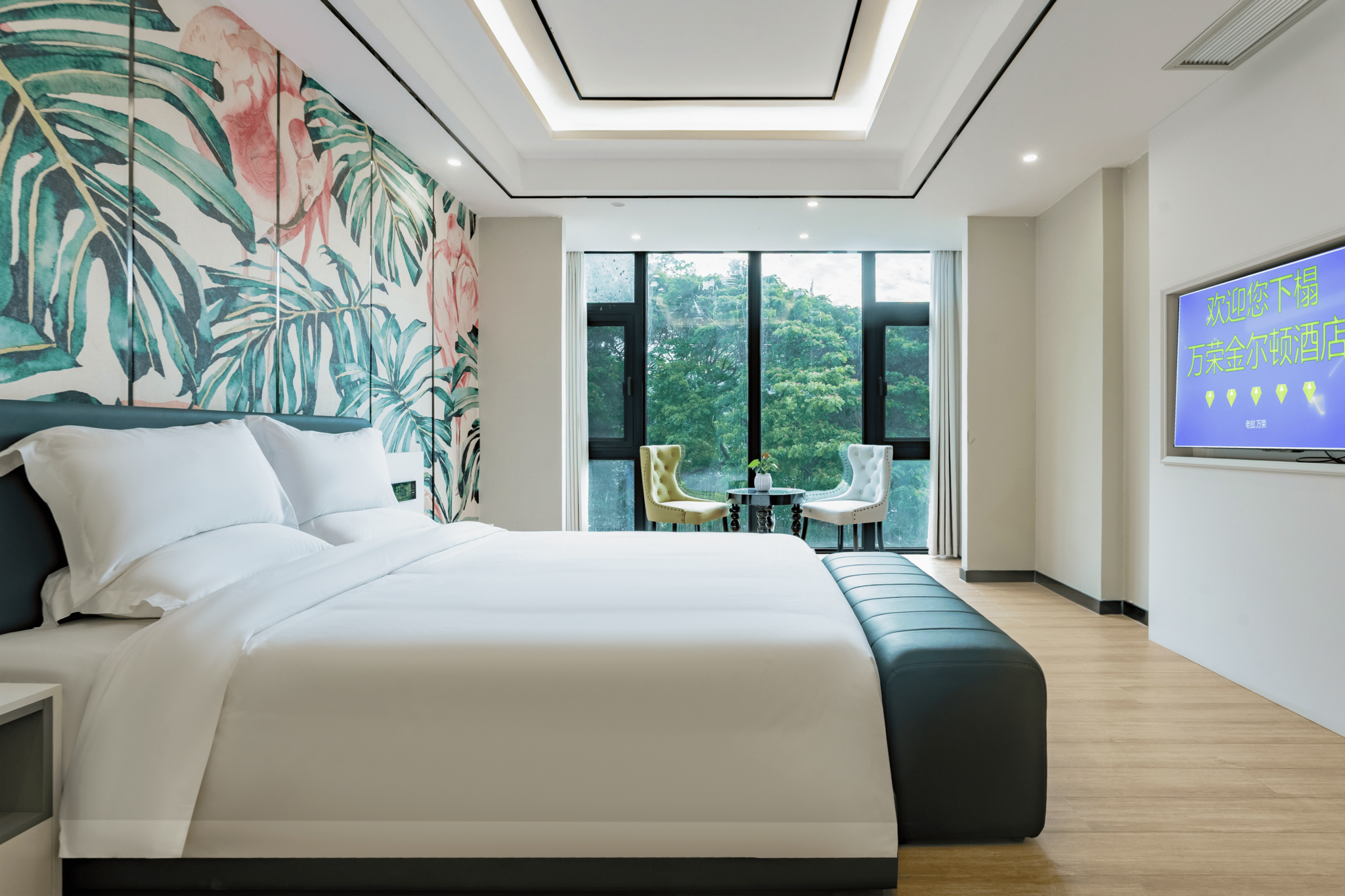 One Bedroom Suite with Pool View