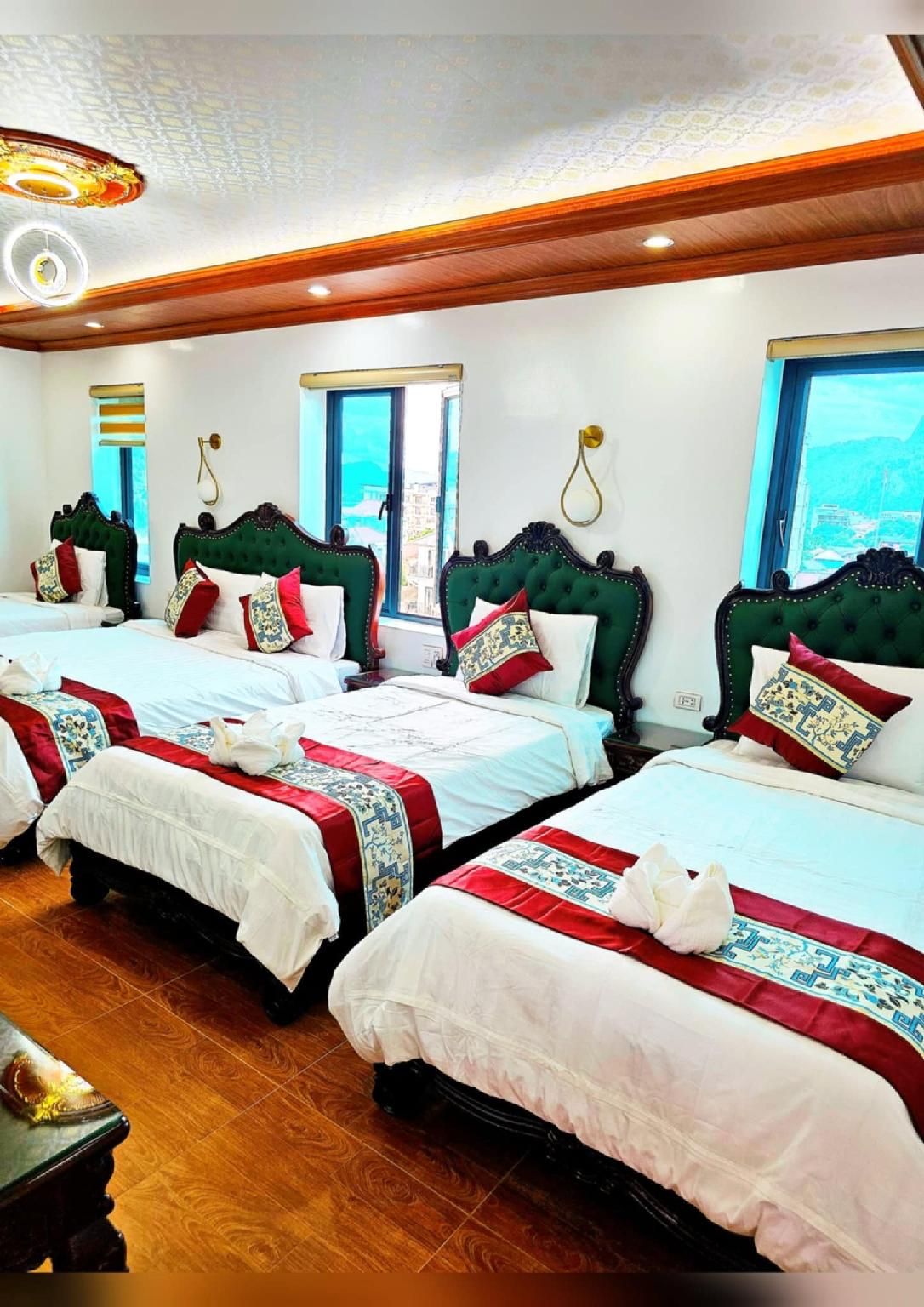 SKY HOTEL Family Deluxe