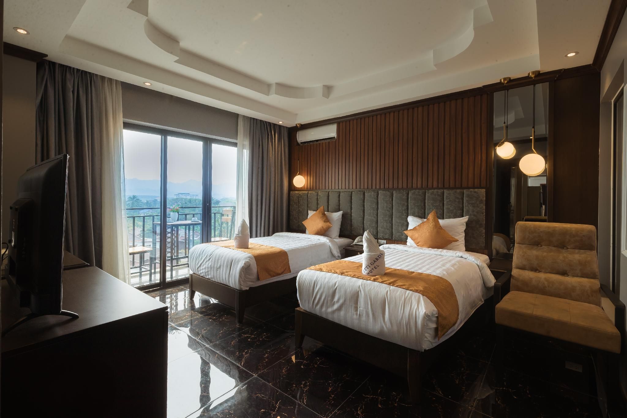 Deluxe Twin Balcony