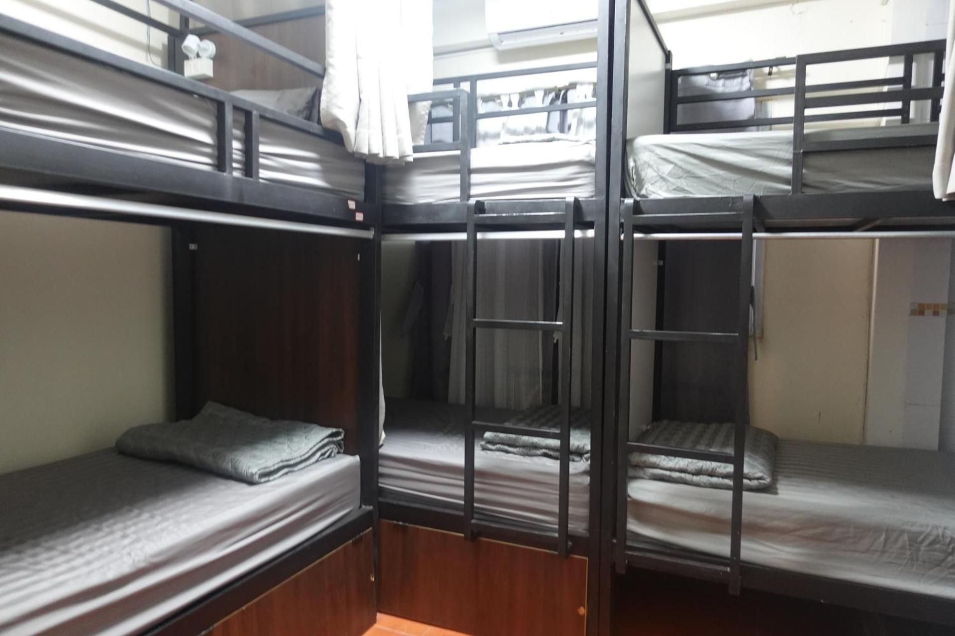 Bed in 8 Bed Mixed Dormitory