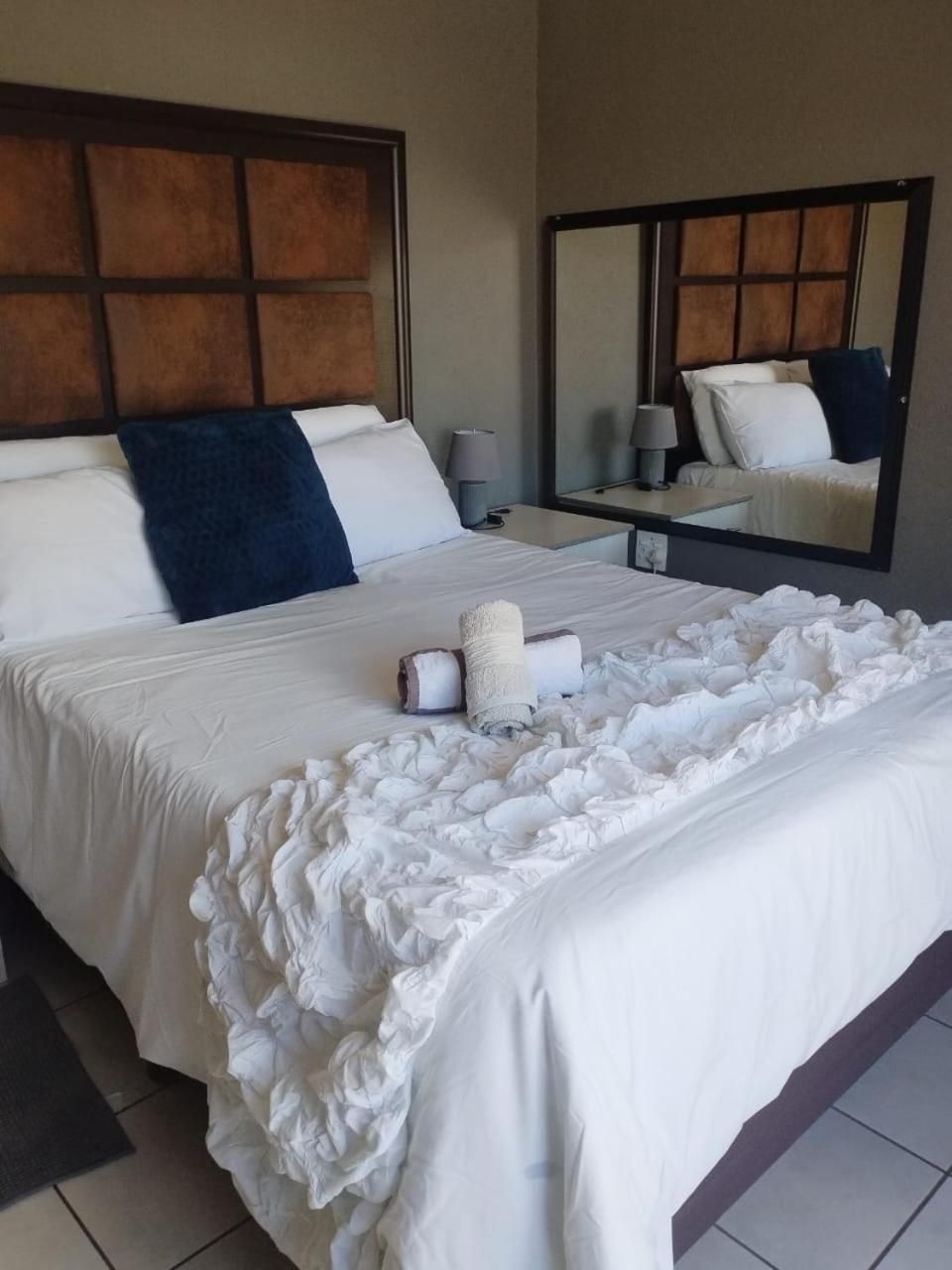 Superior Queen Room