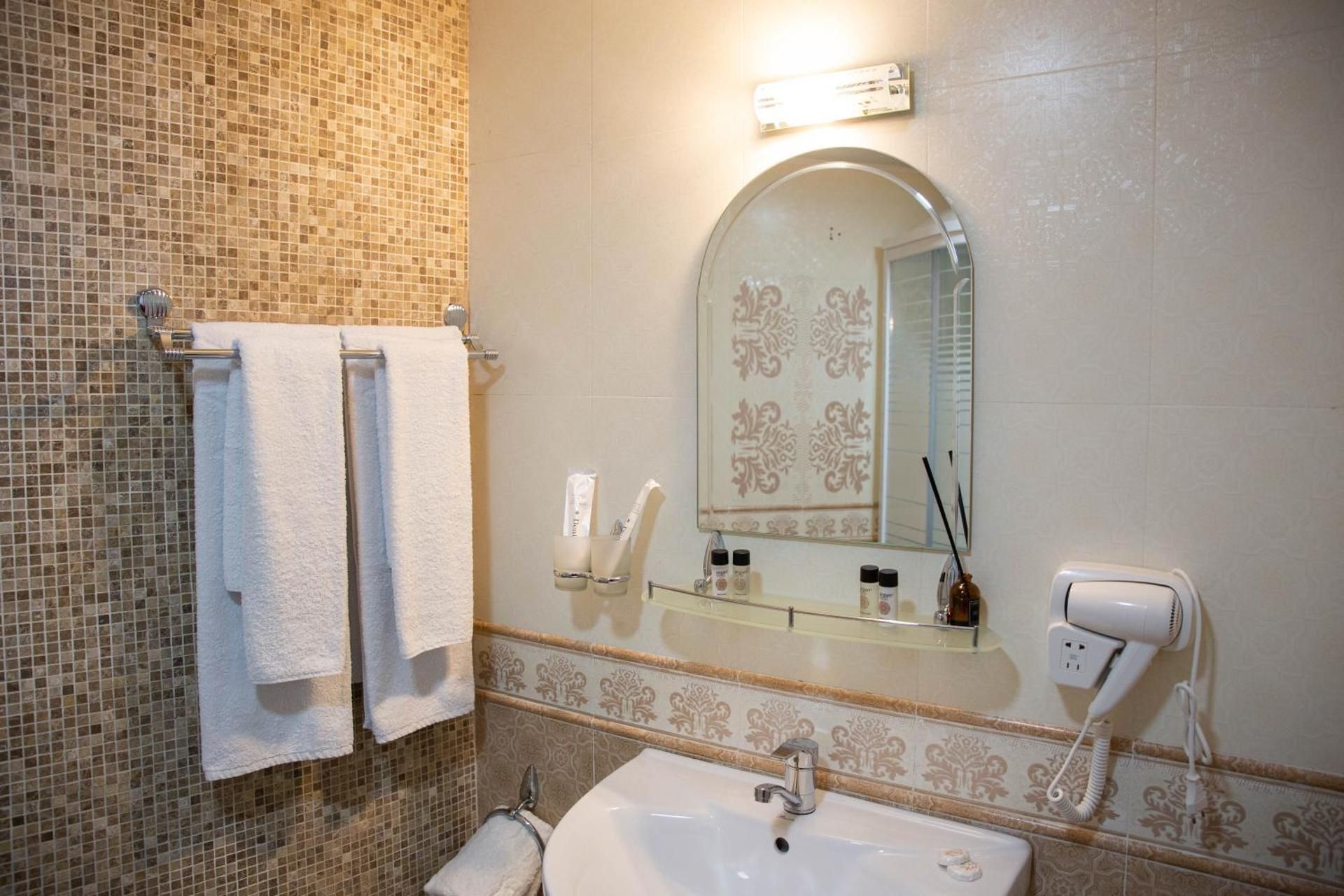 City of magicians Double Room 3