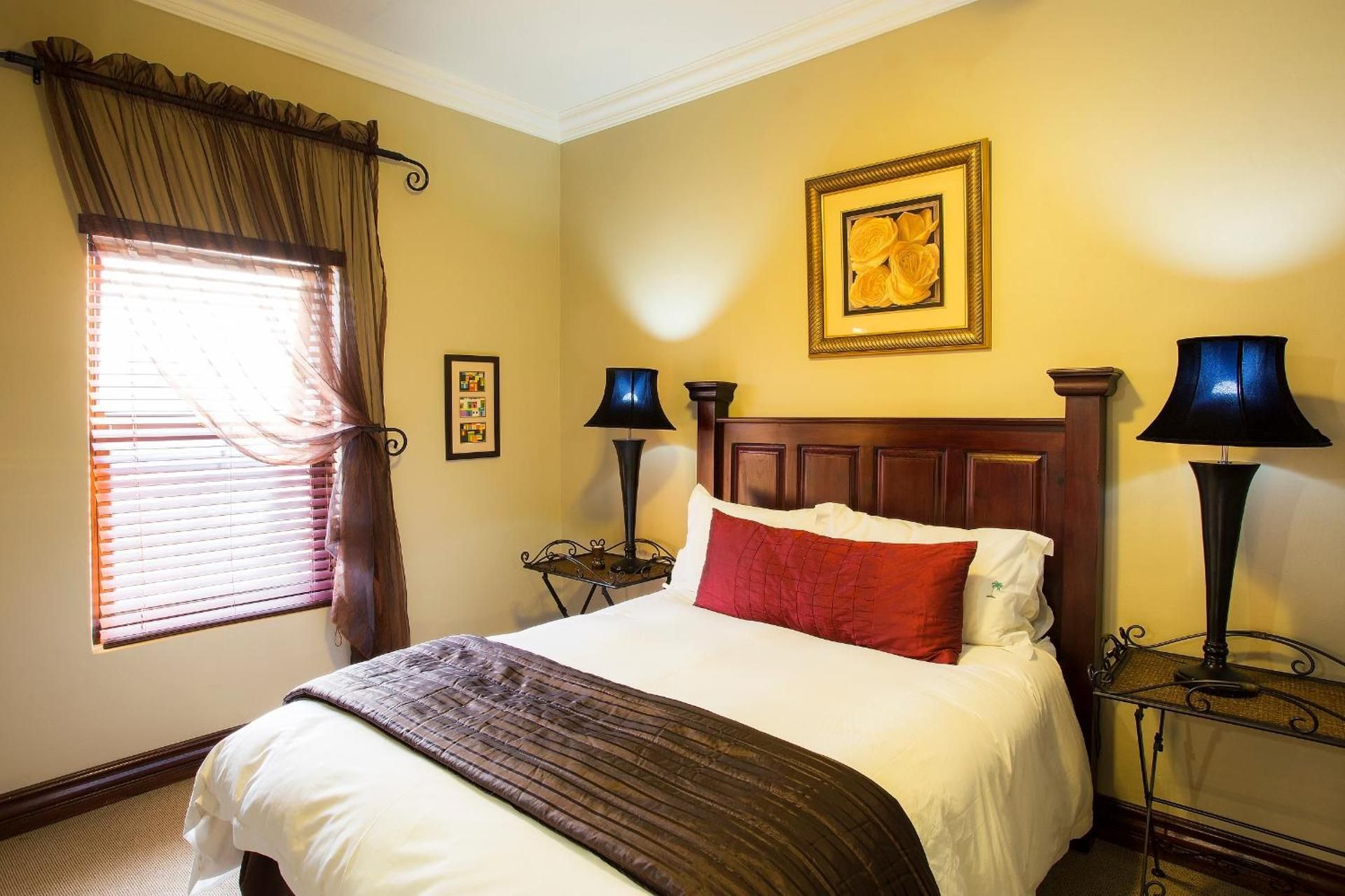 Honeymoon Suite