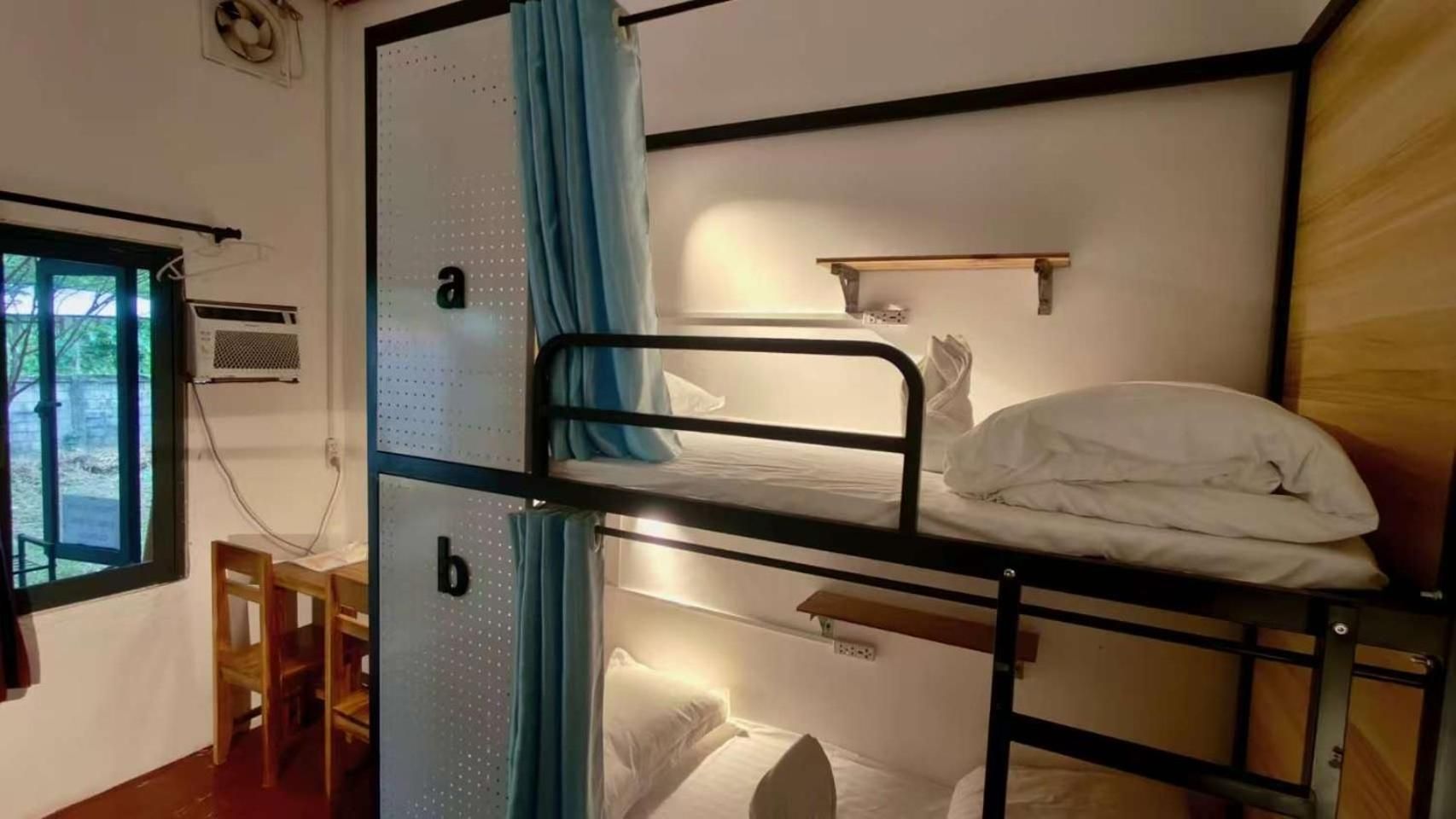 Bed in 6-Bed Mixed Dormitory Room