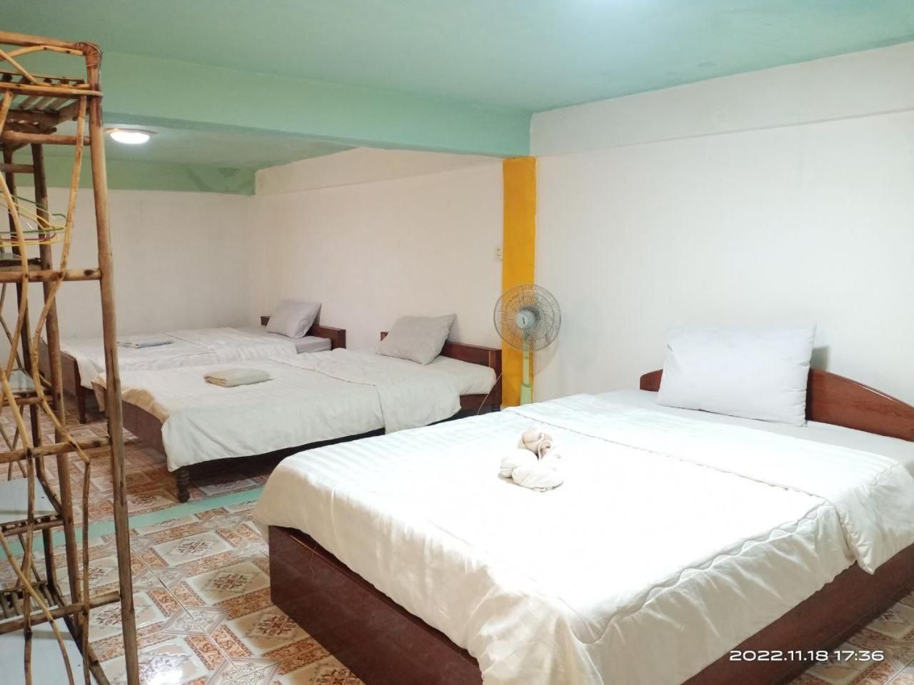 Triple Room with Shared Bathroom