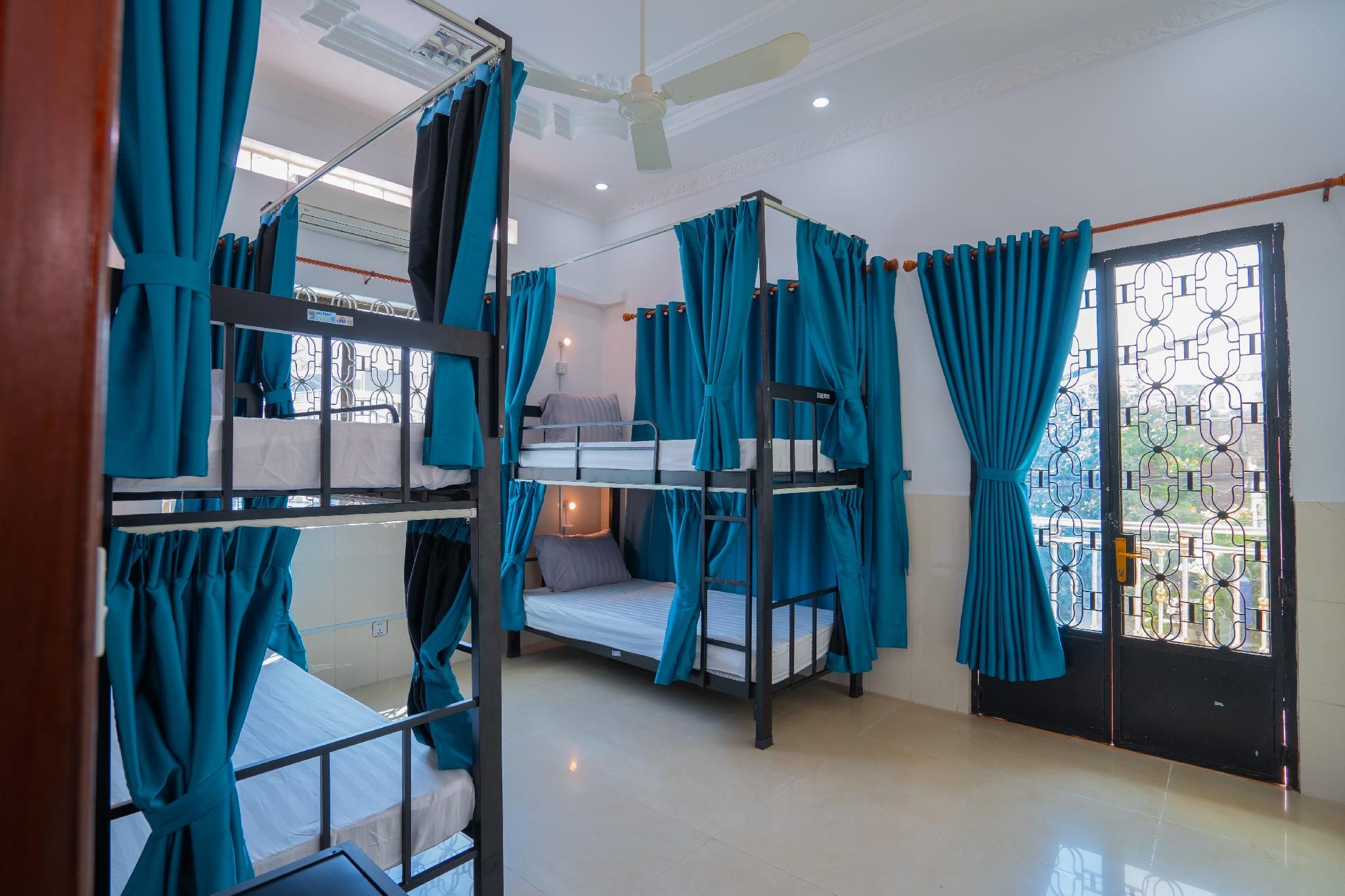 dea9e5ec8e3dde6c1bb29e15c39a4aae